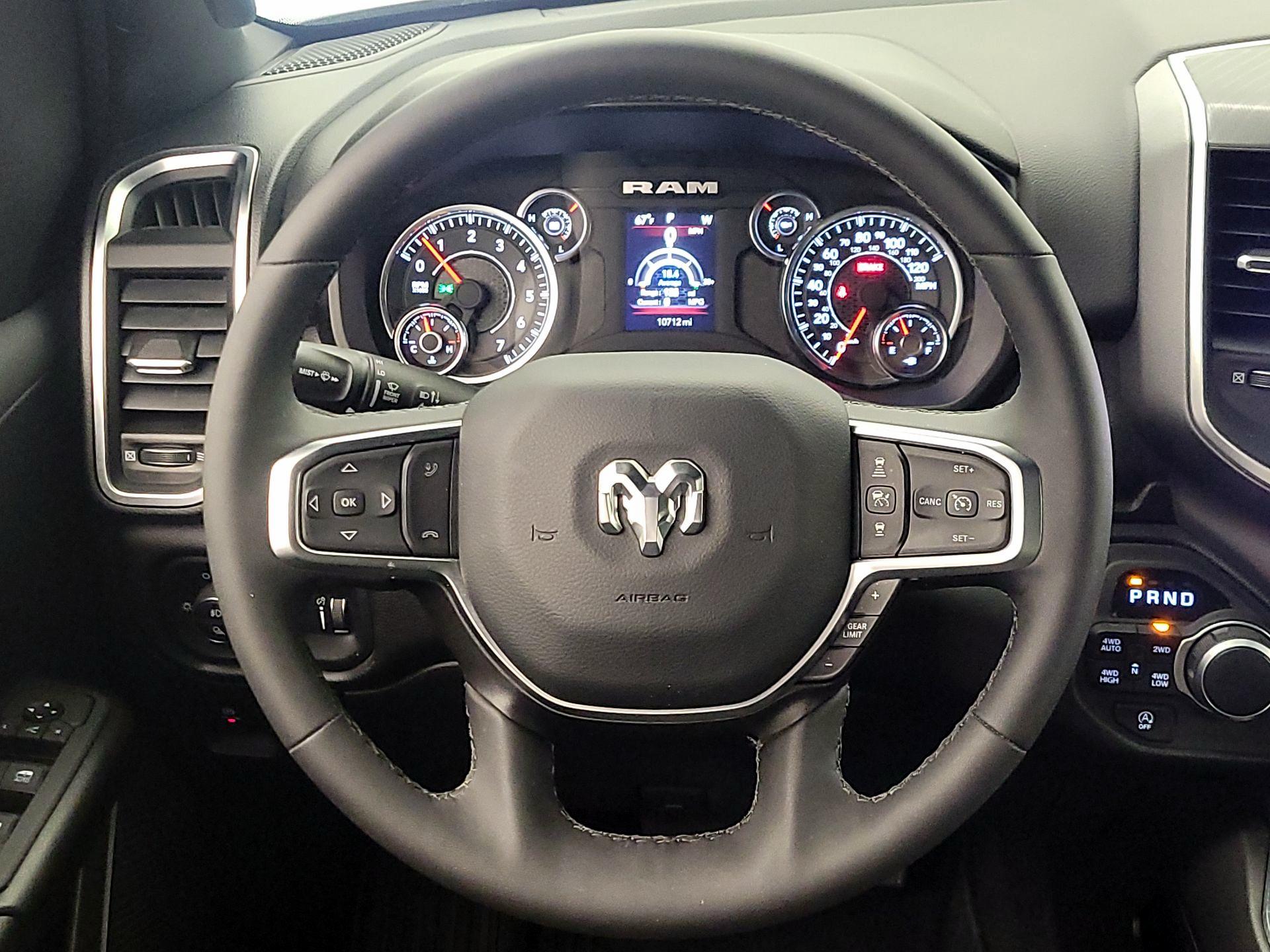 Thumbnail: 2025 RAM 1500 - 10