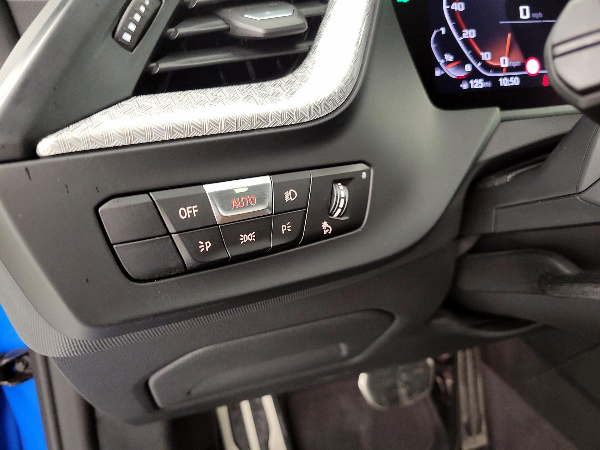 Thumbnail: 2023 BMW 2 Series - 13