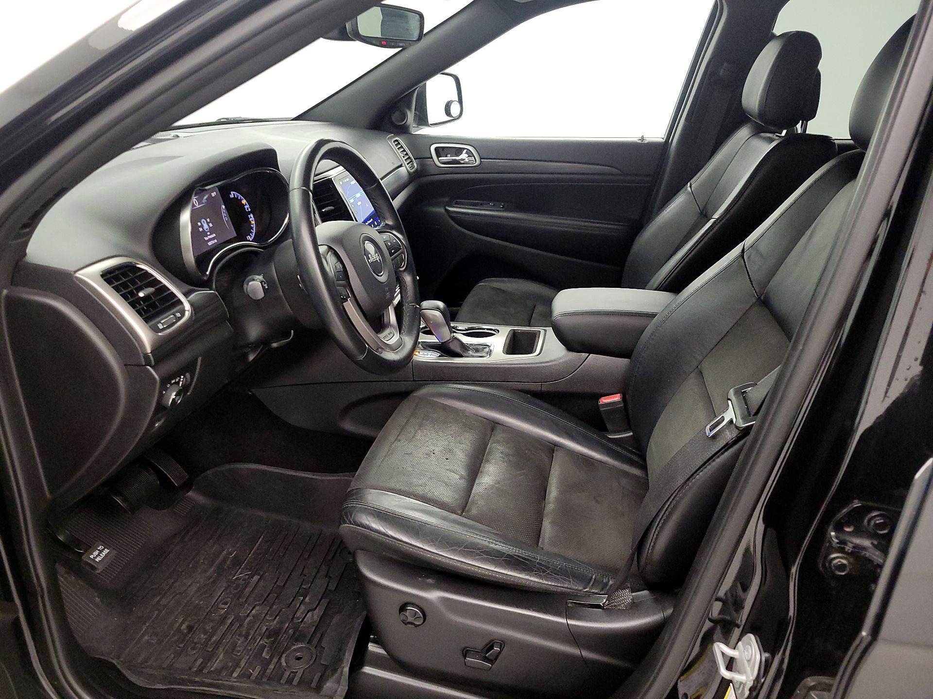 Thumbnail: 2019 Jeep Grand Cherokee - 11