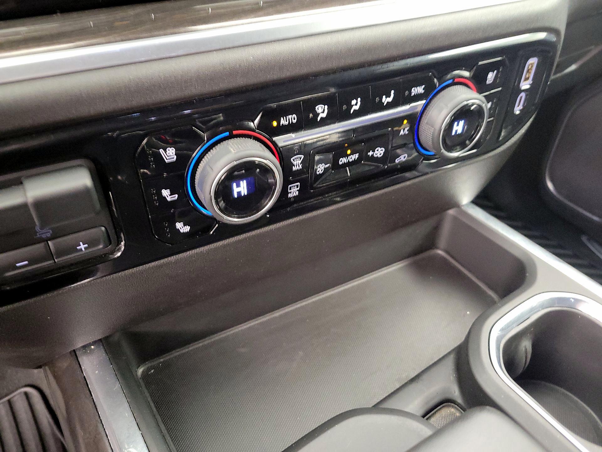 Thumbnail: 2024 Chevrolet Silverado 1500 - 16