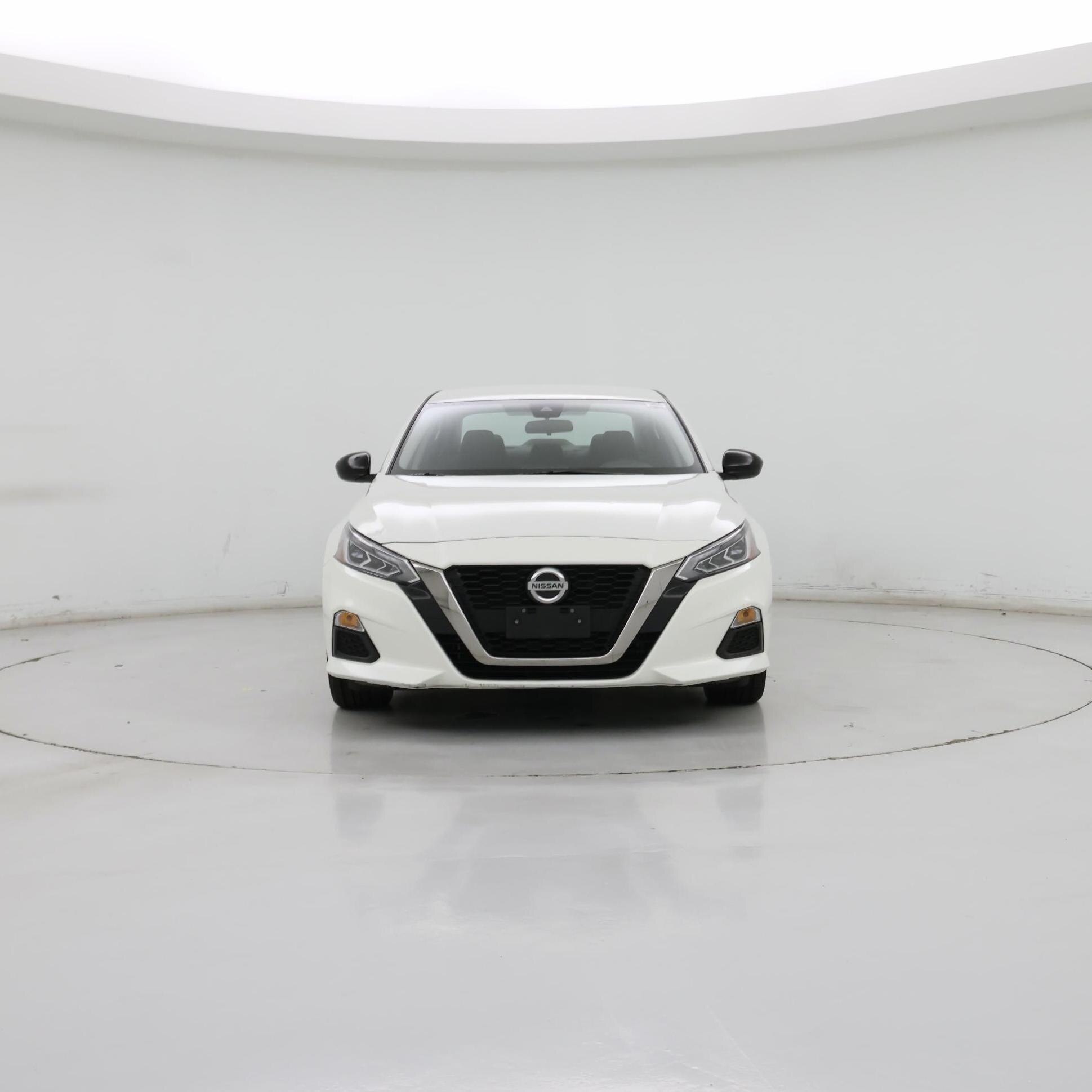 Thumbnail: 2022 Nissan Altima - 5