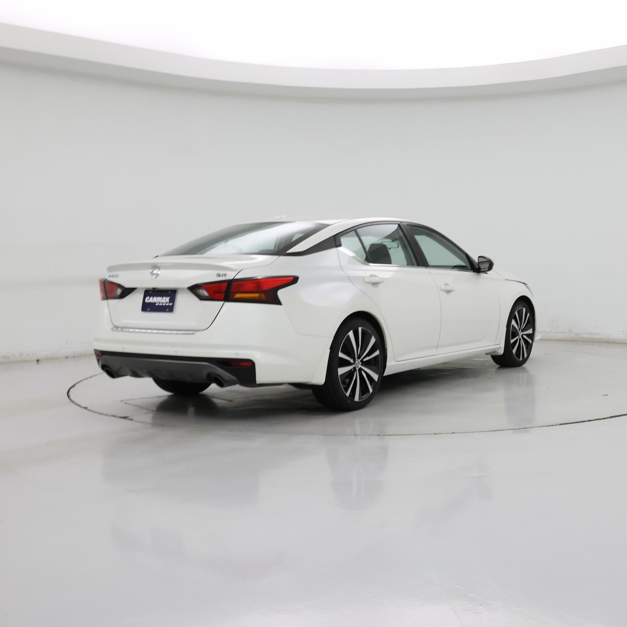 Thumbnail: 2022 Nissan Altima - 8