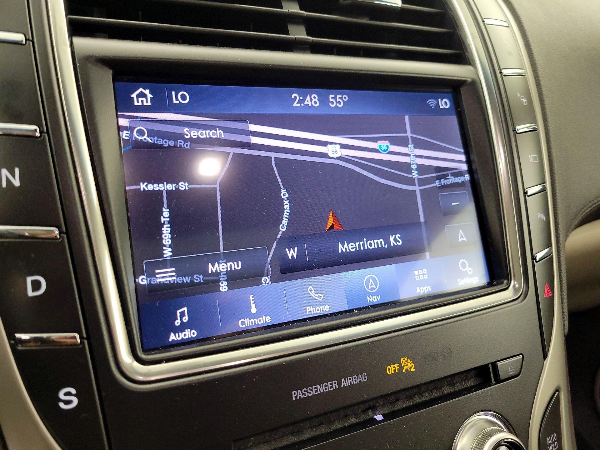 Thumbnail: 2019 Lincoln Nautilus - 14