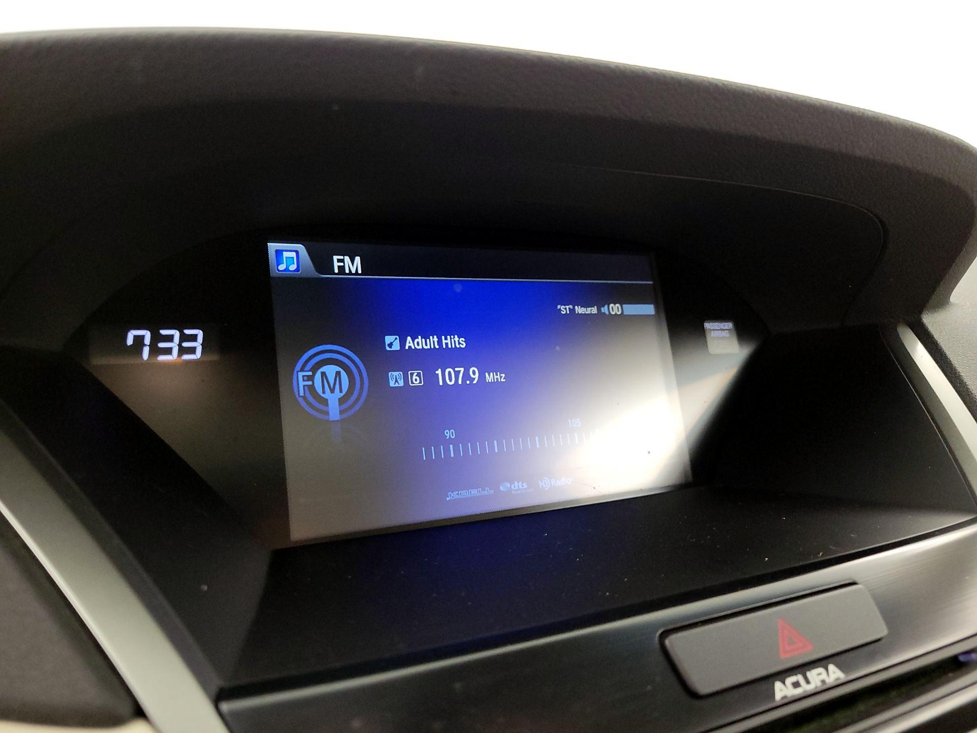 Thumbnail: 2014 Acura RLX - 15