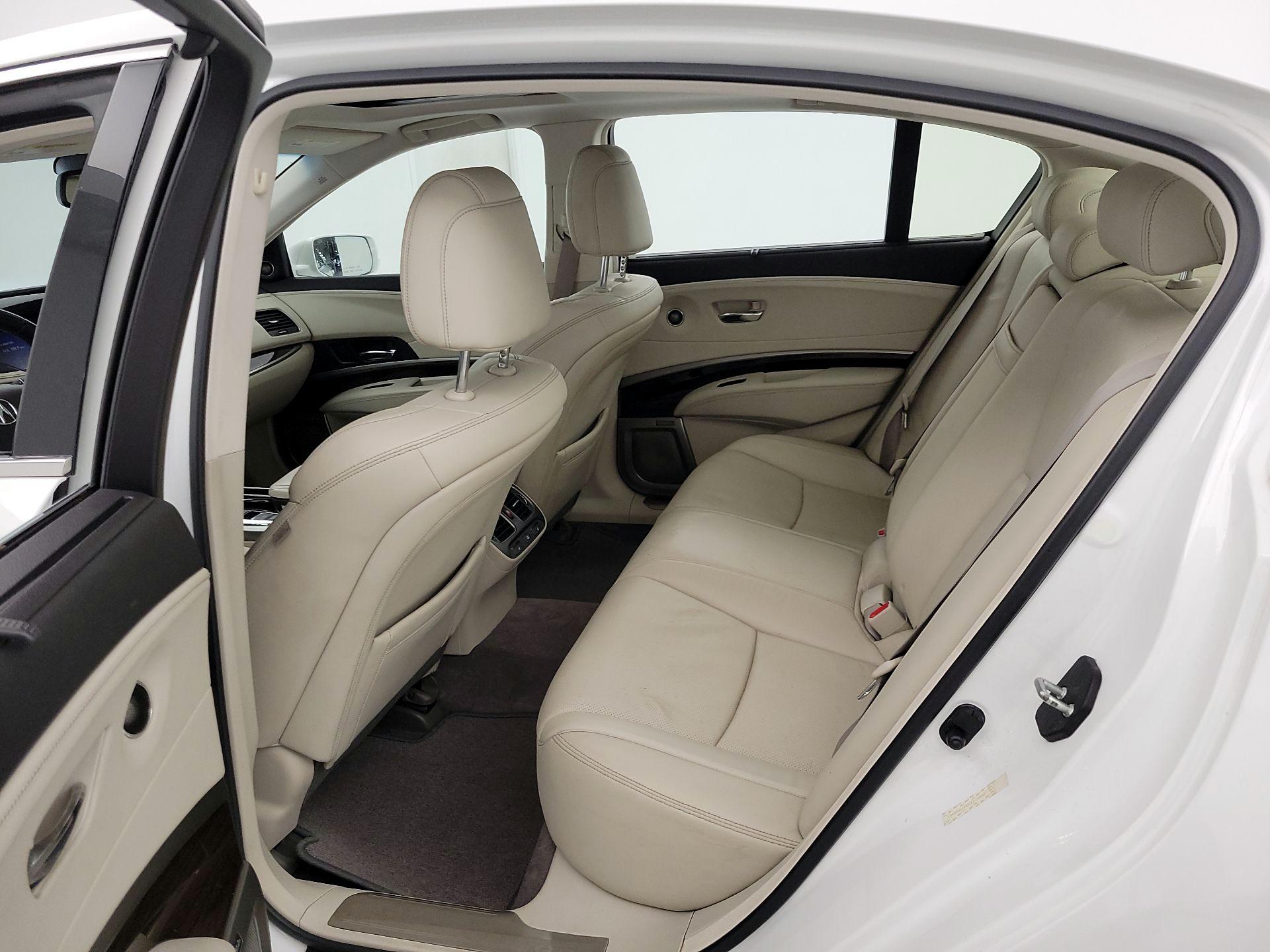 Thumbnail: 2014 Acura RLX - 20