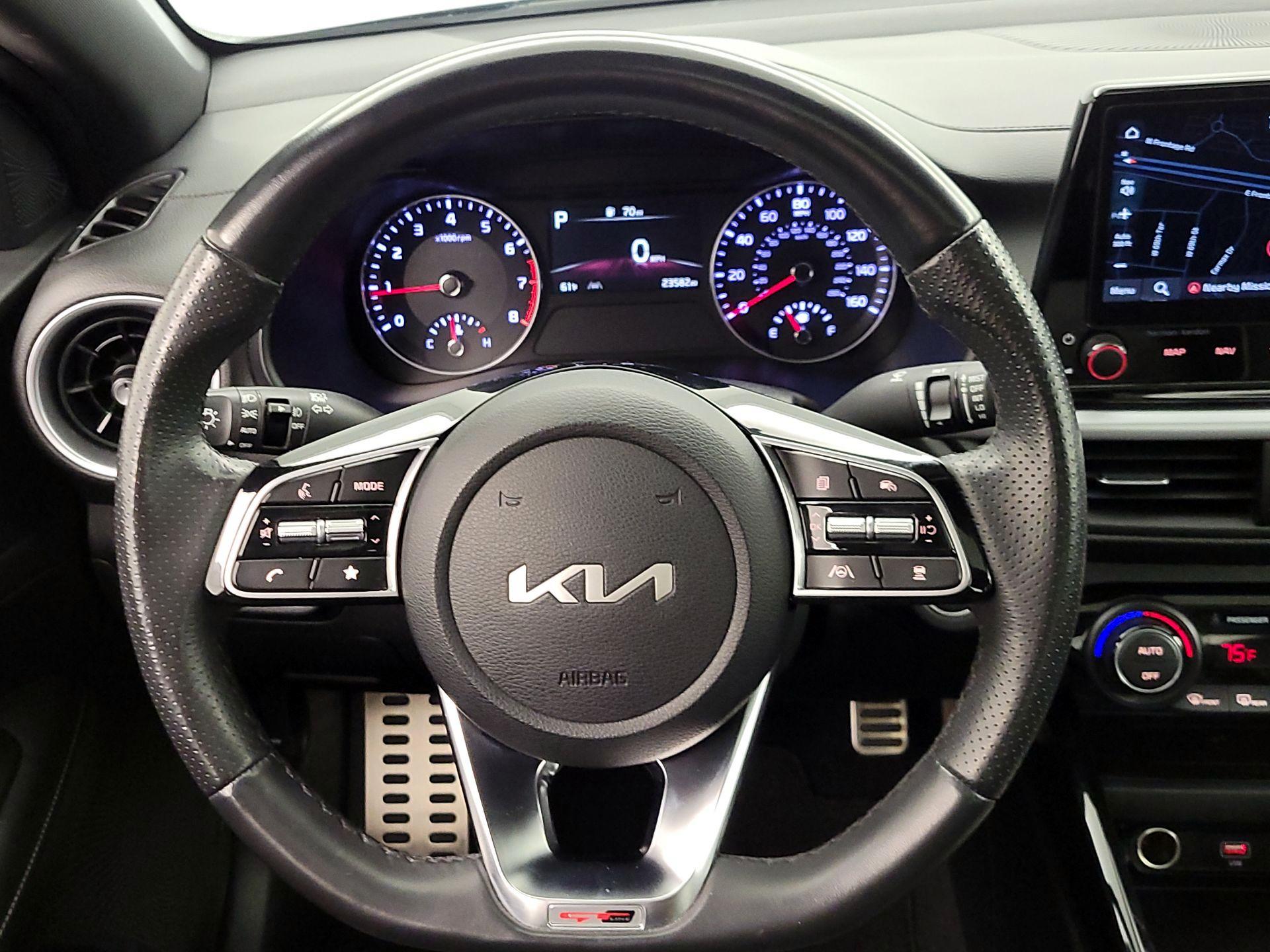 Thumbnail: 2024 Kia Forte - 10