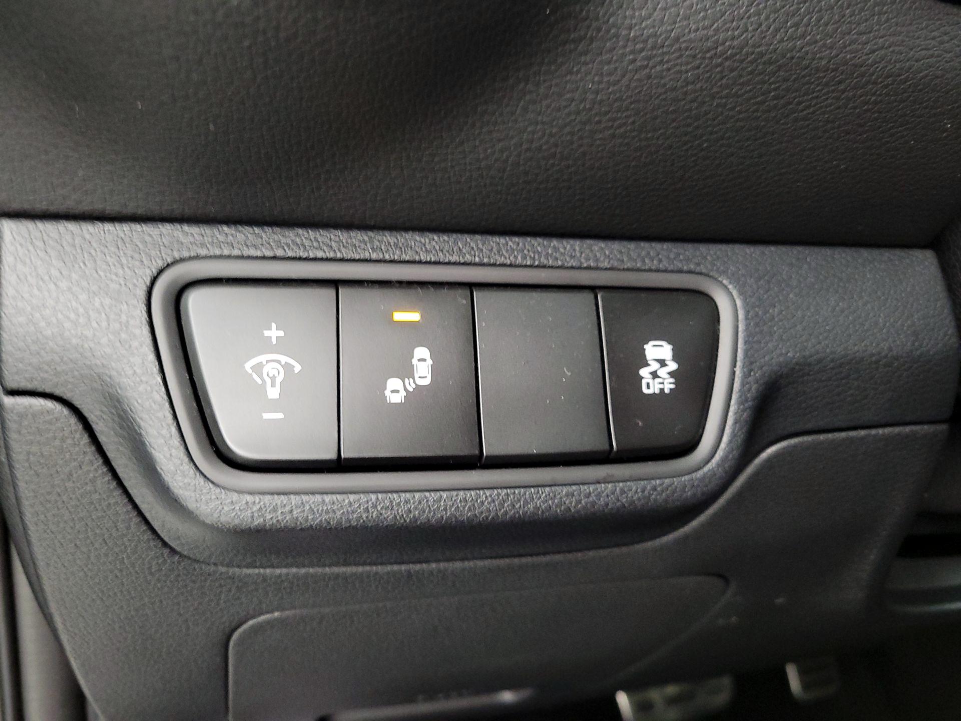 Thumbnail: 2024 Kia Forte - 13