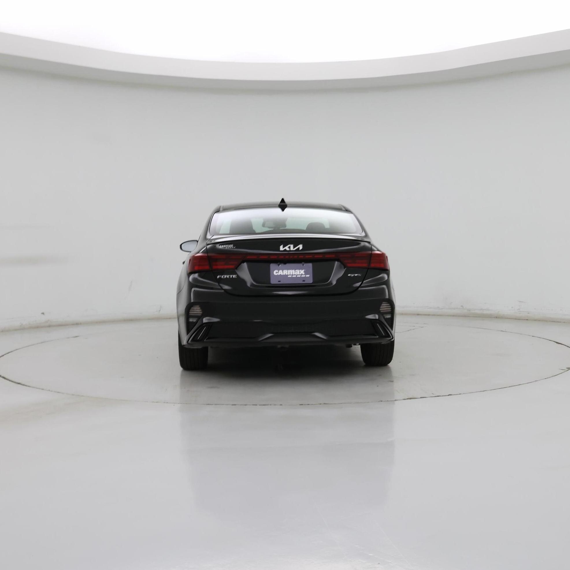 Thumbnail: 2024 Kia Forte - 6