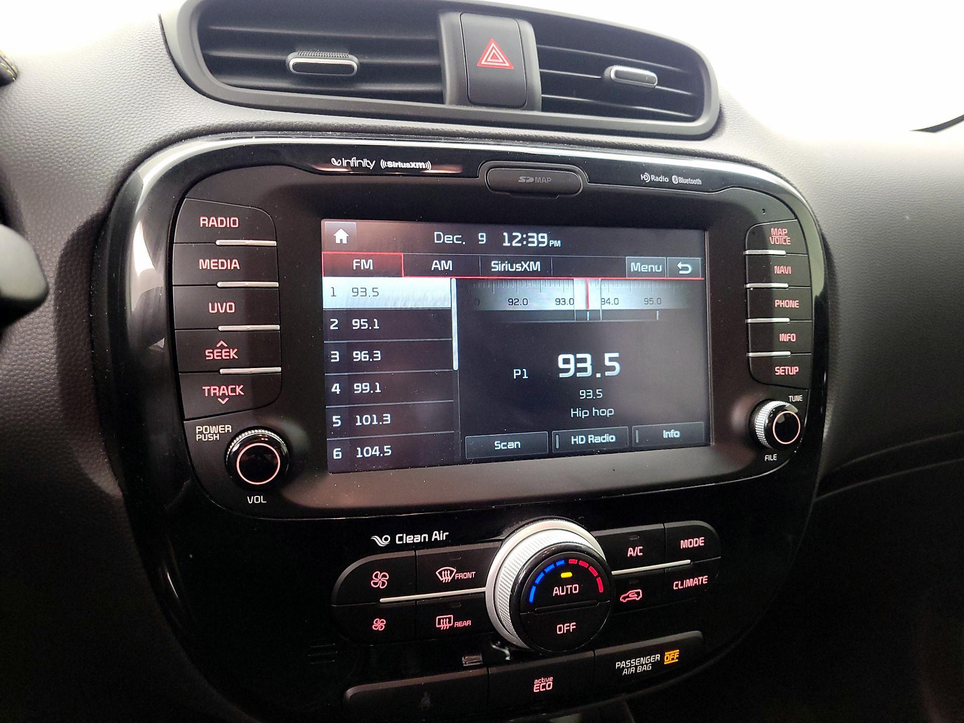 Thumbnail: 2016 Kia Soul - 14