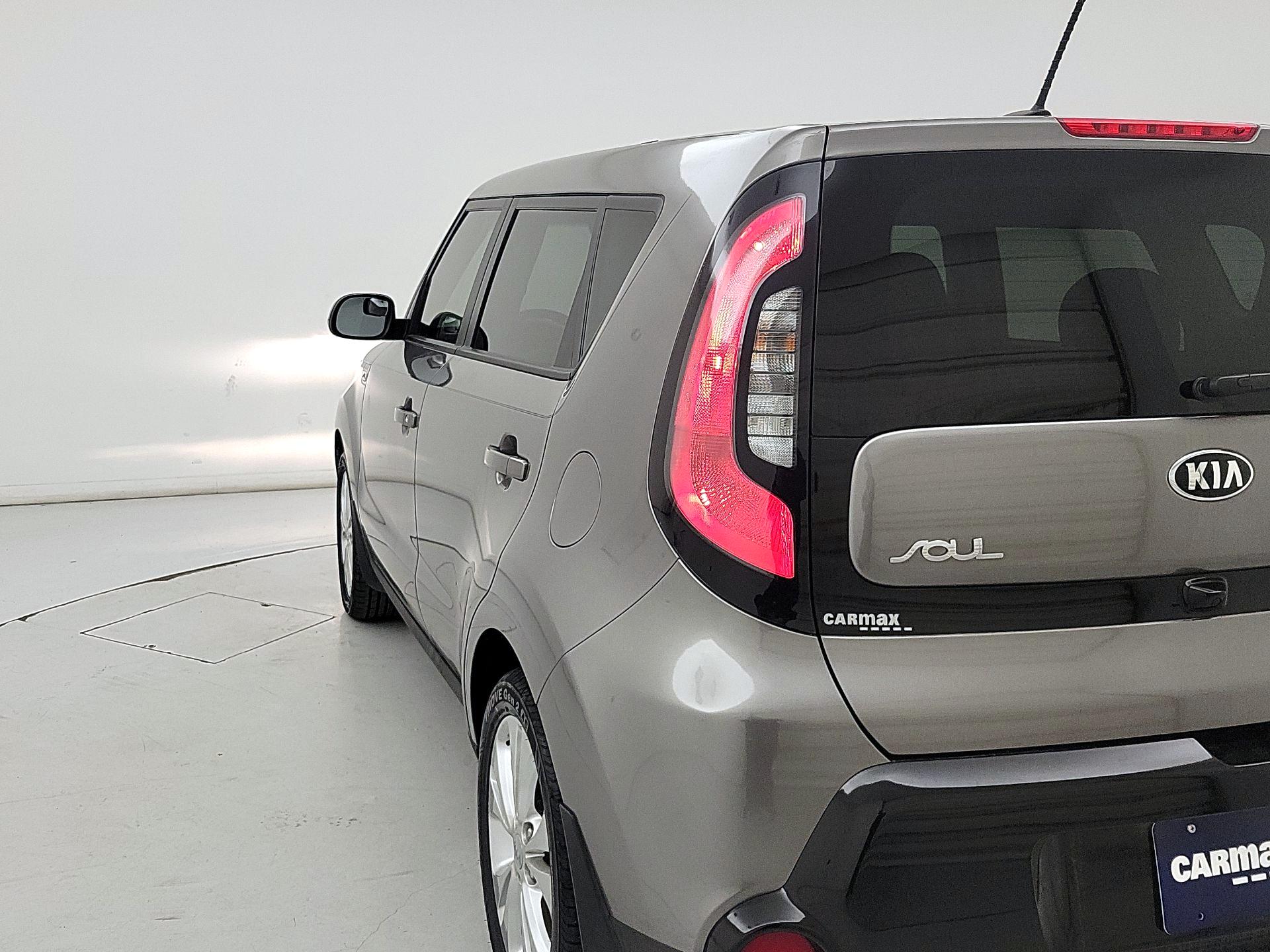 Thumbnail: 2016 Kia Soul - 7