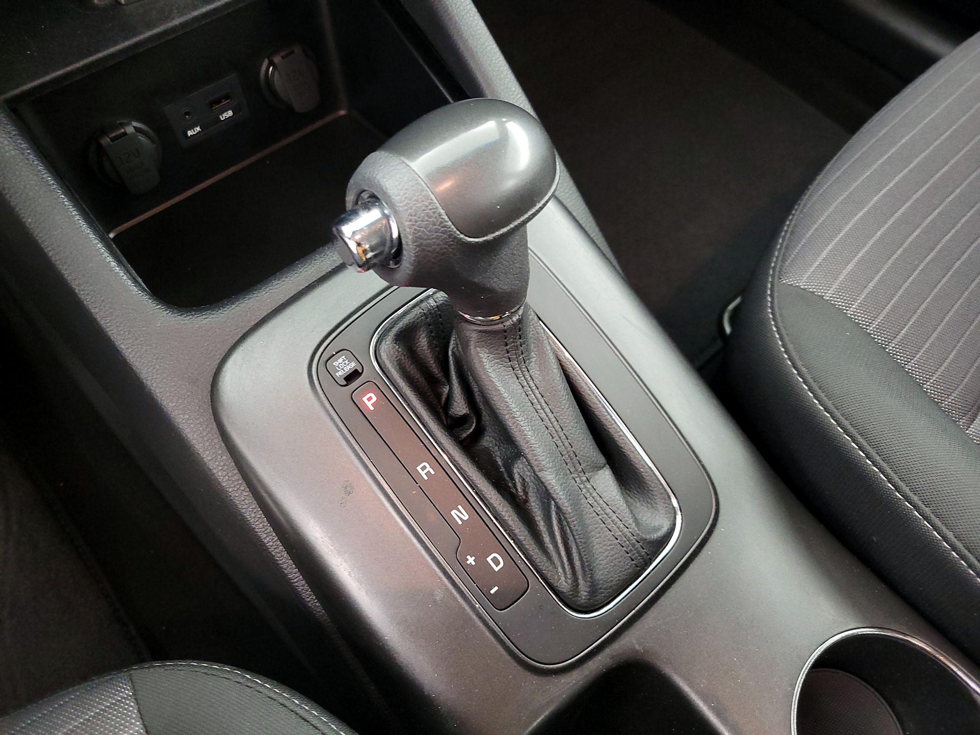 Thumbnail: 2014 Kia Forte - 16