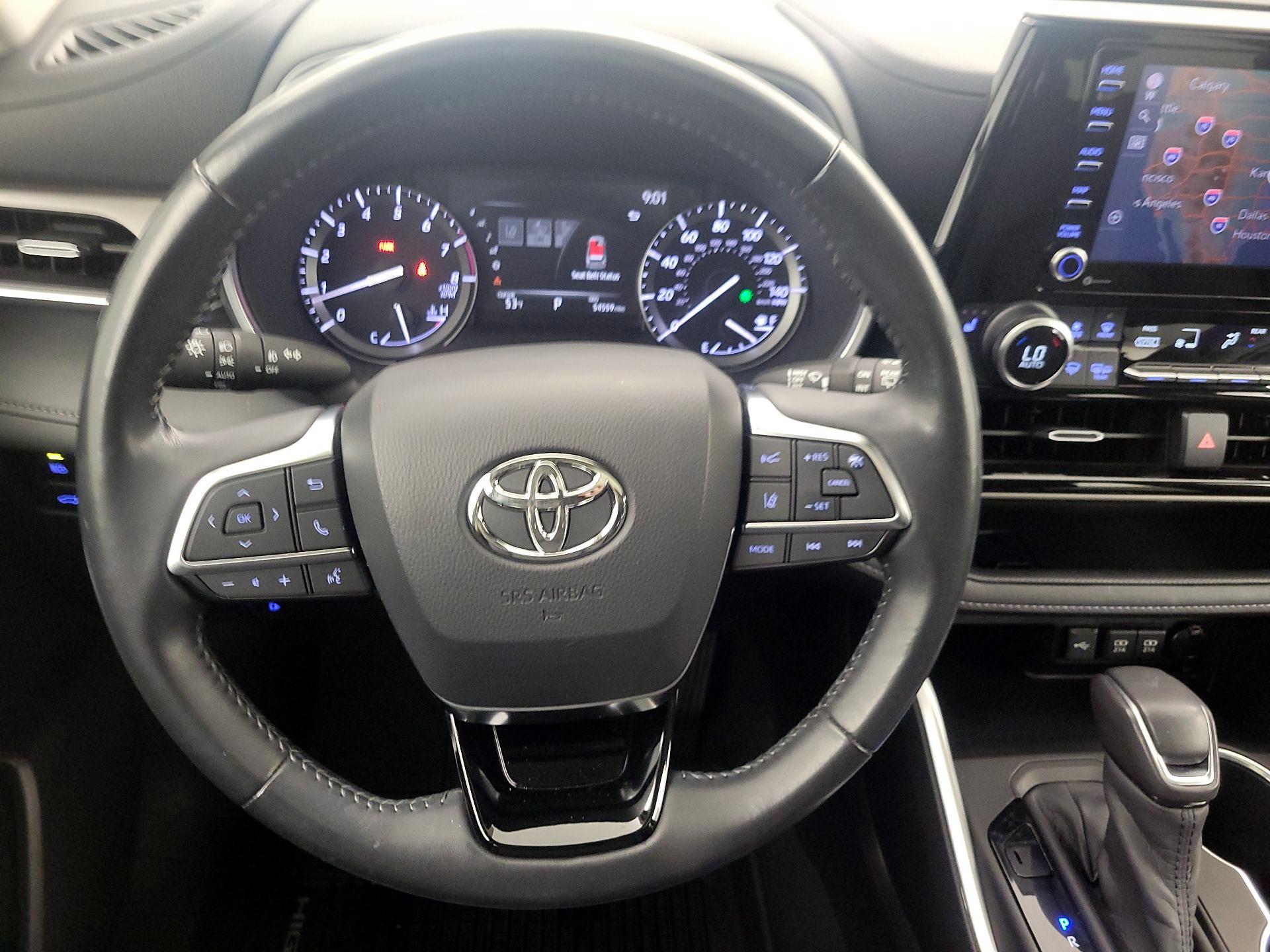 Thumbnail: 2020 Toyota Highlander - 10