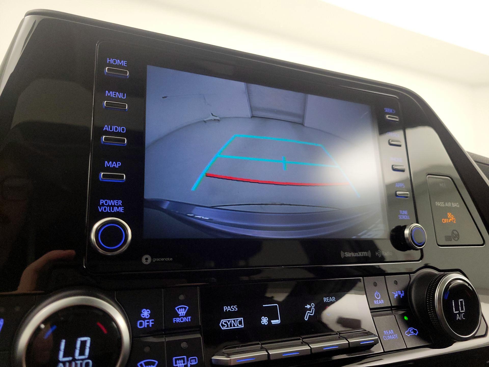 Thumbnail: 2020 Toyota Highlander - 15