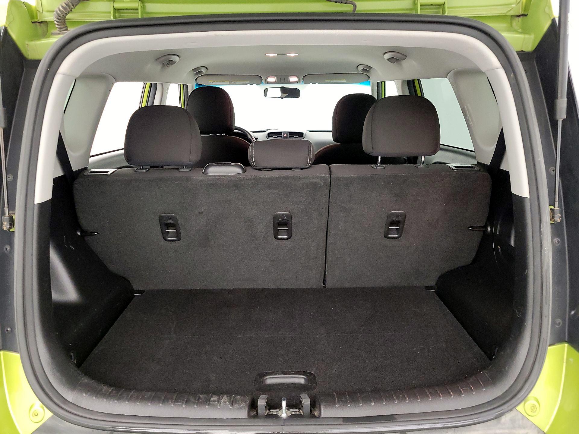 Thumbnail: 2016 Kia Soul - 20