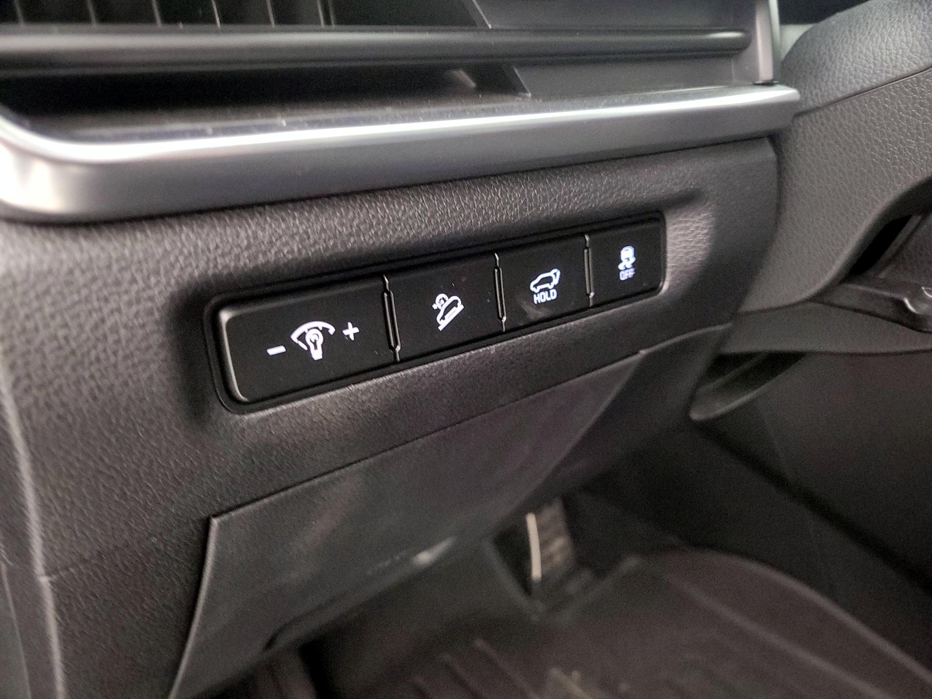 Thumbnail: 2023 Kia Telluride - 13