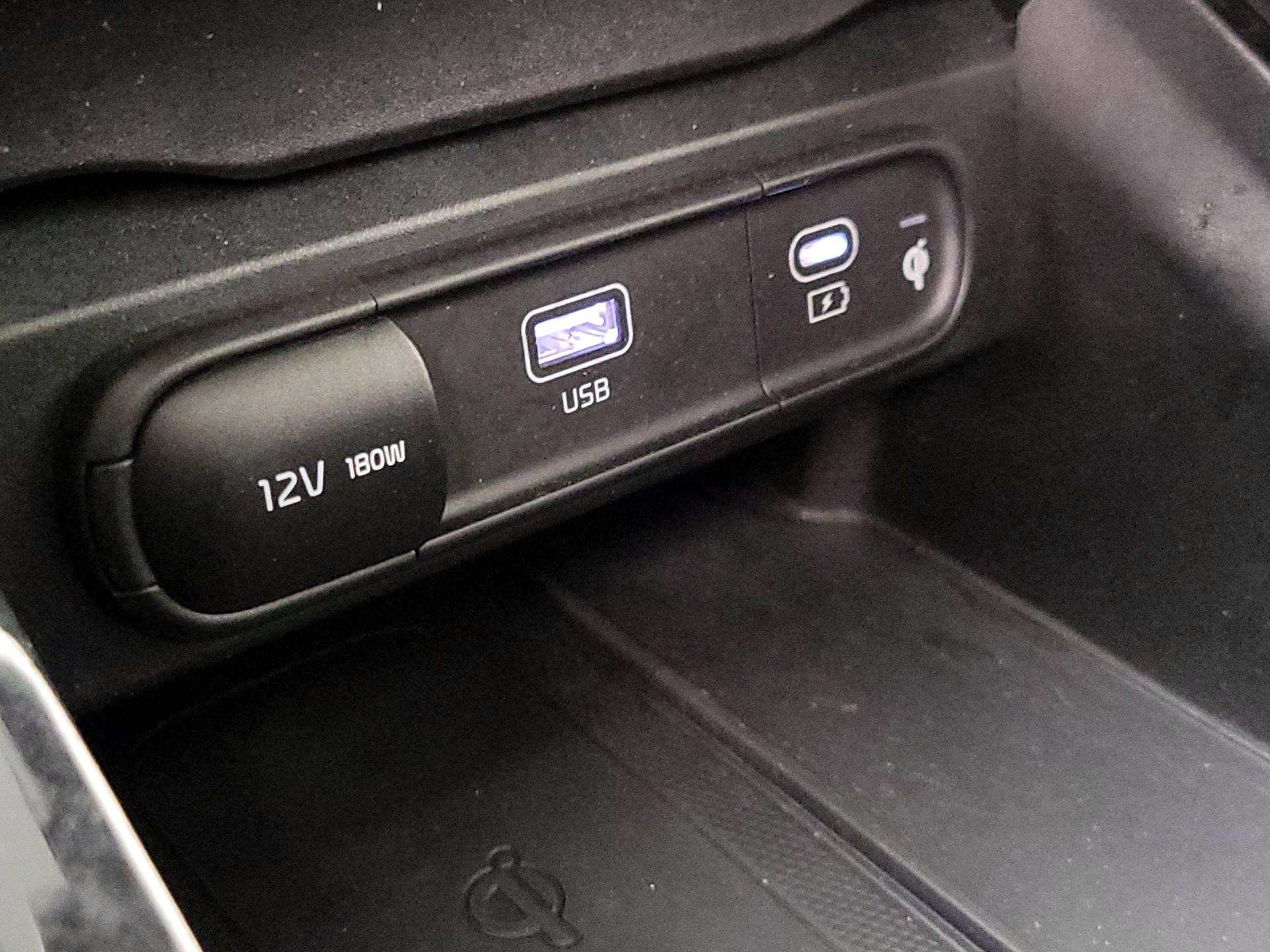 Thumbnail: 2023 Kia Telluride - 19