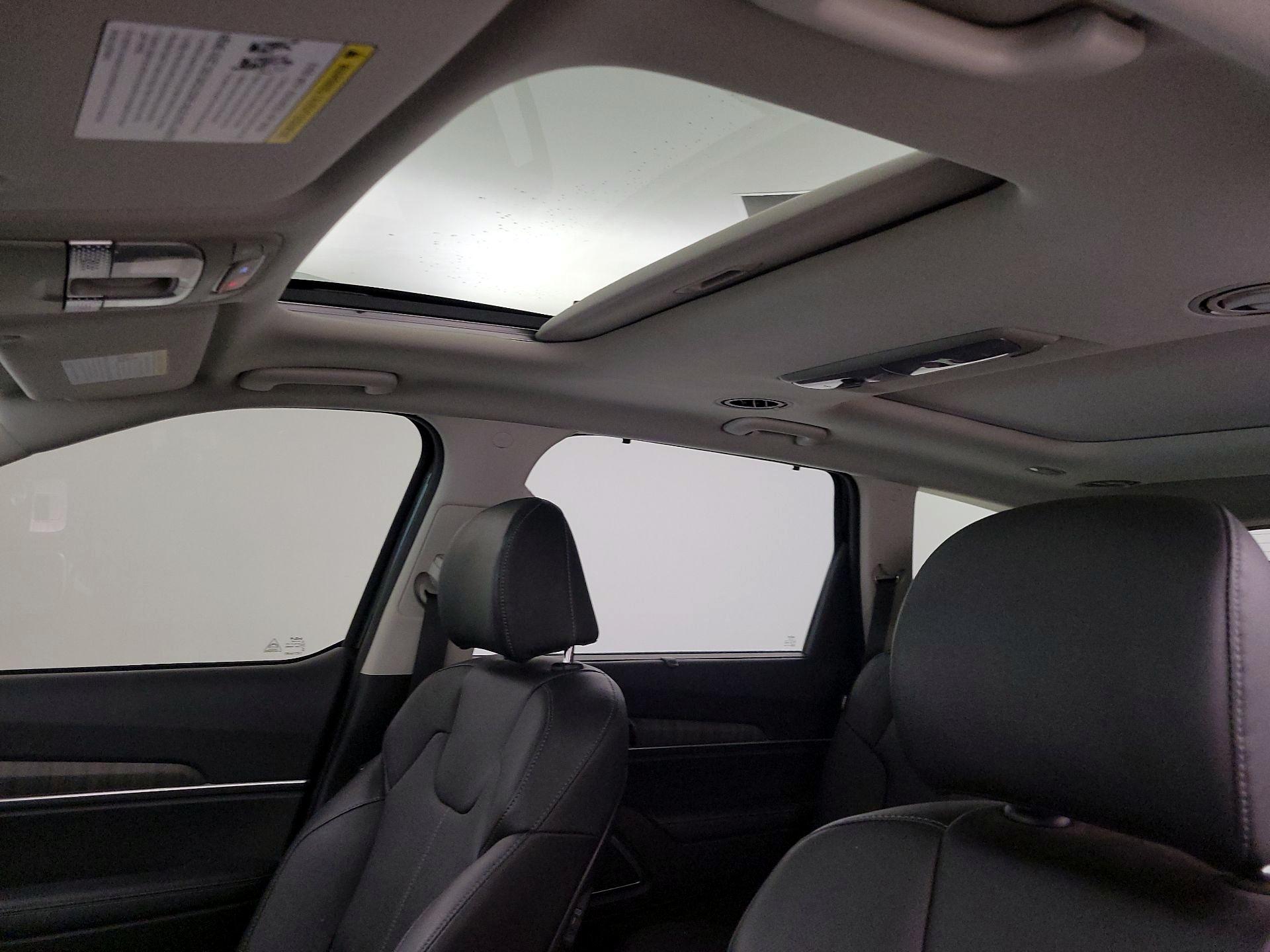 Thumbnail: 2023 Kia Telluride - 20