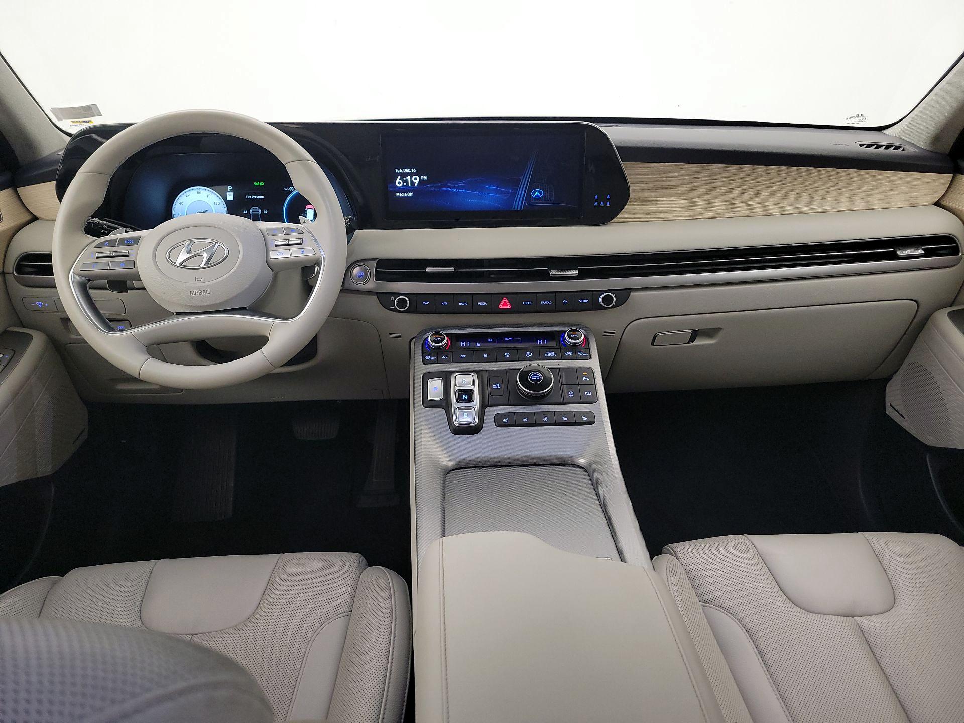 Thumbnail: 2023 Hyundai Palisade - 9