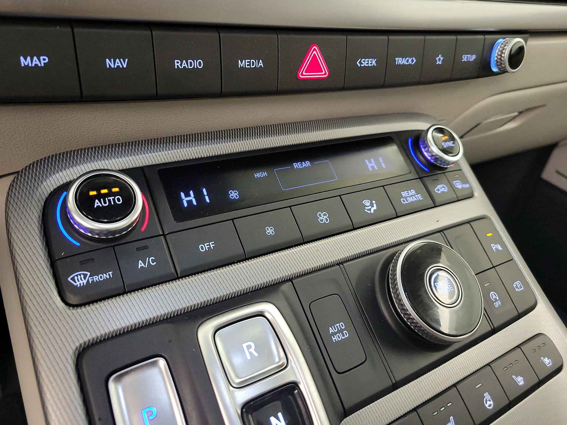 Thumbnail: 2023 Hyundai Palisade - 16