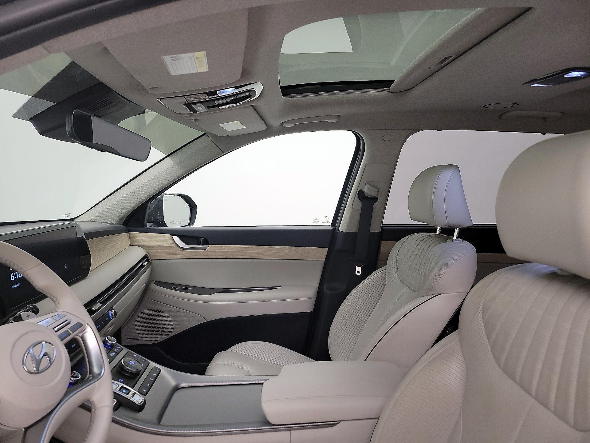 Thumbnail: 2023 Hyundai Palisade - 19