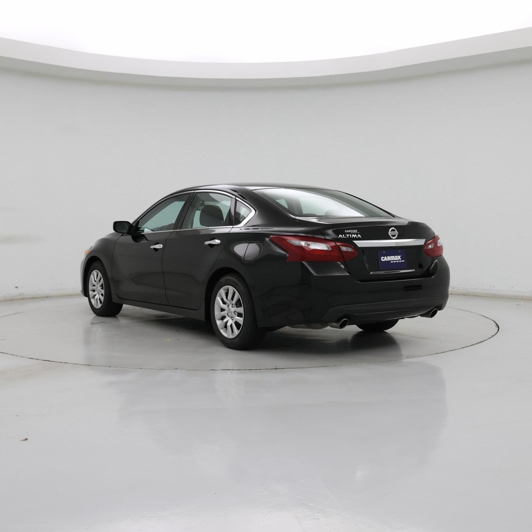 Thumbnail: 2018 Nissan Altima - 2