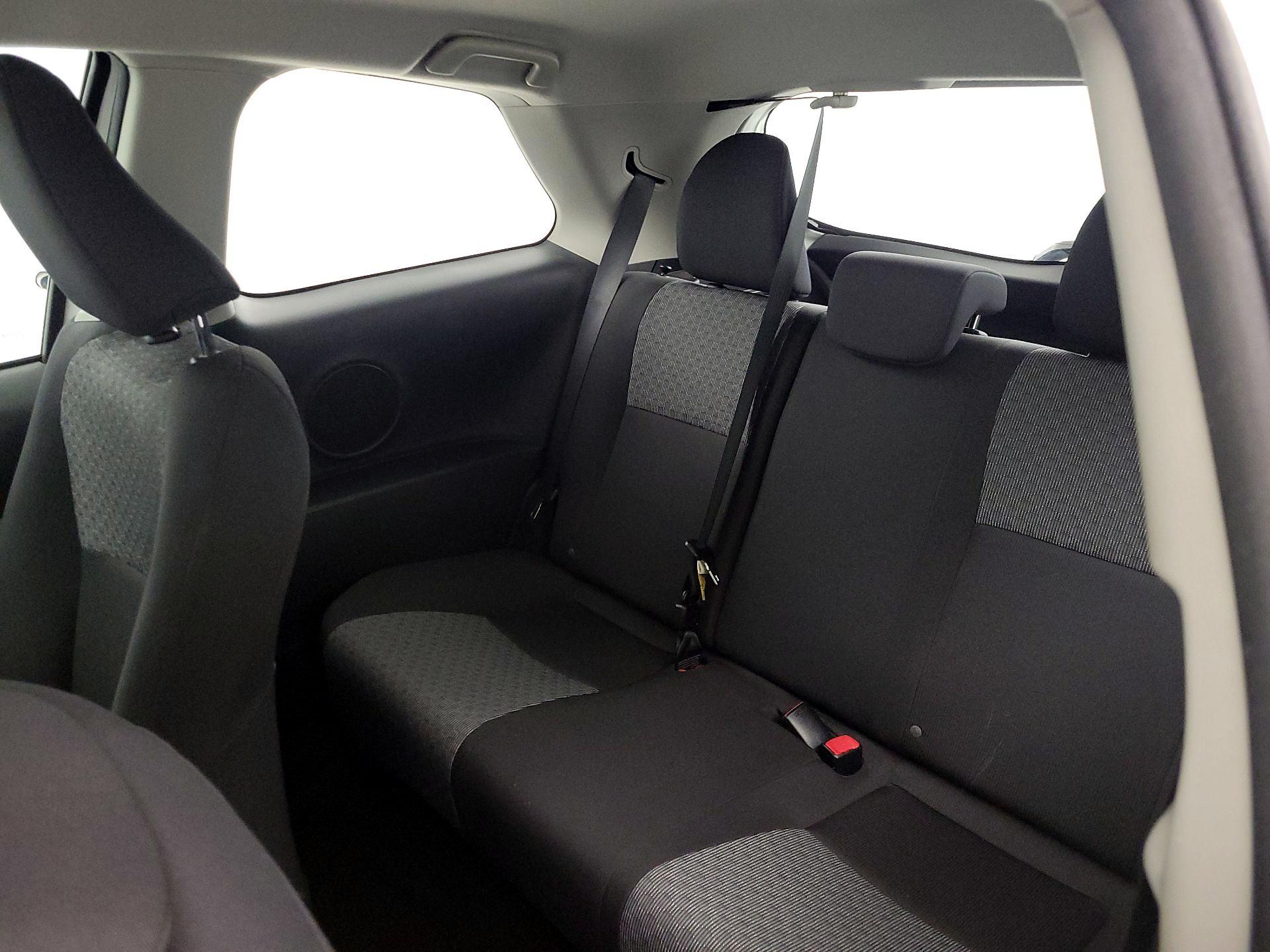 Thumbnail: 2016 Toyota Yaris - 18