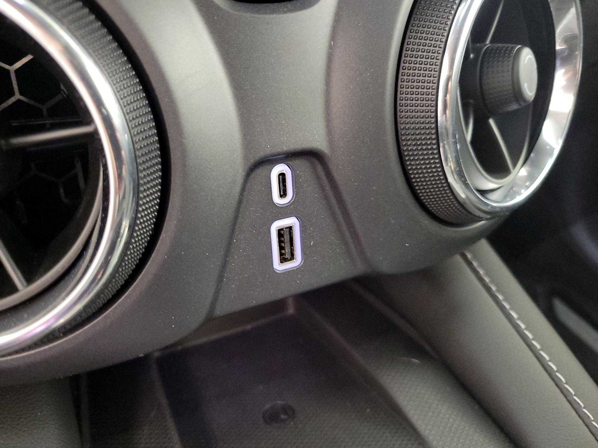 Thumbnail: 2023 Chevrolet Blazer - 18