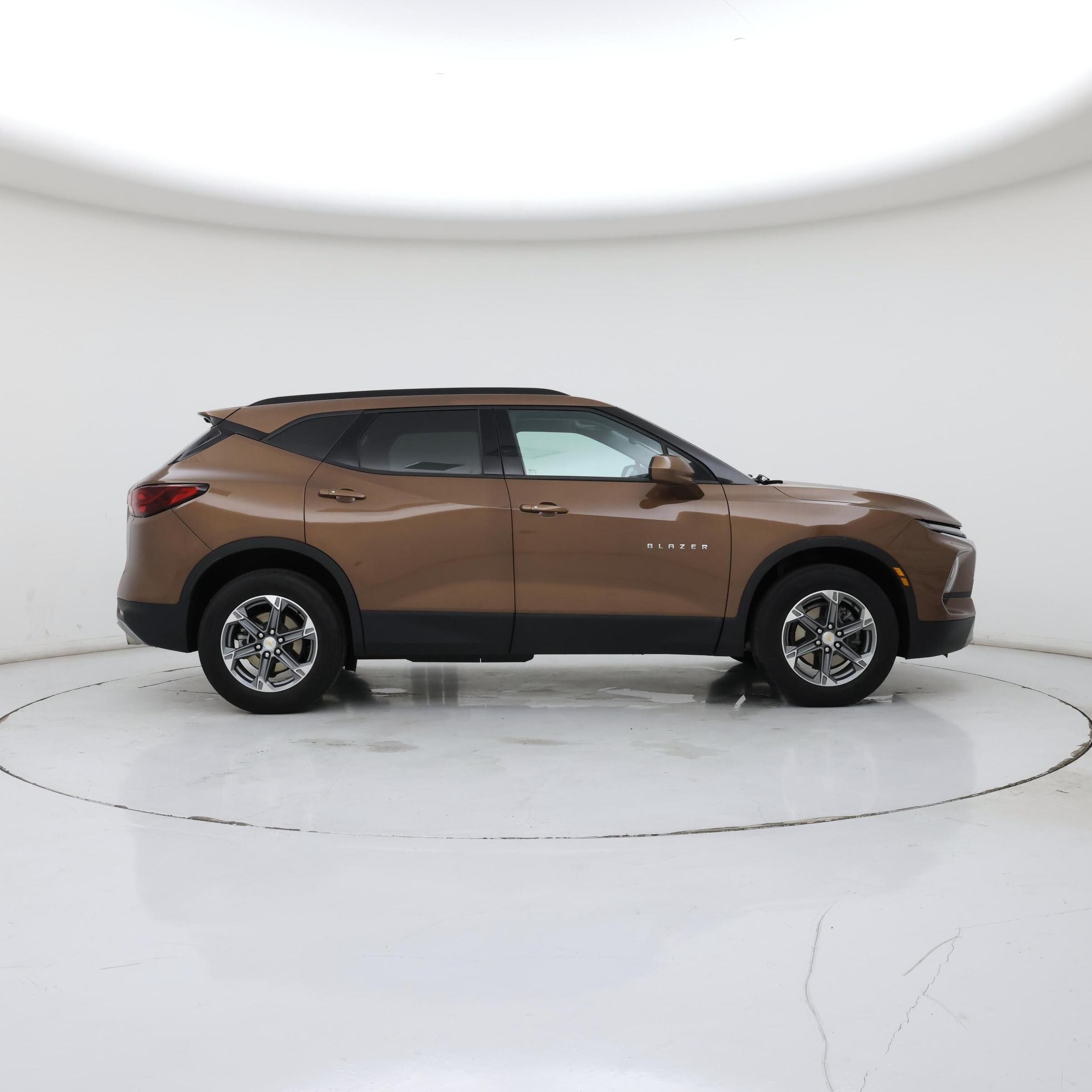 Thumbnail: 2023 Chevrolet Blazer - 7