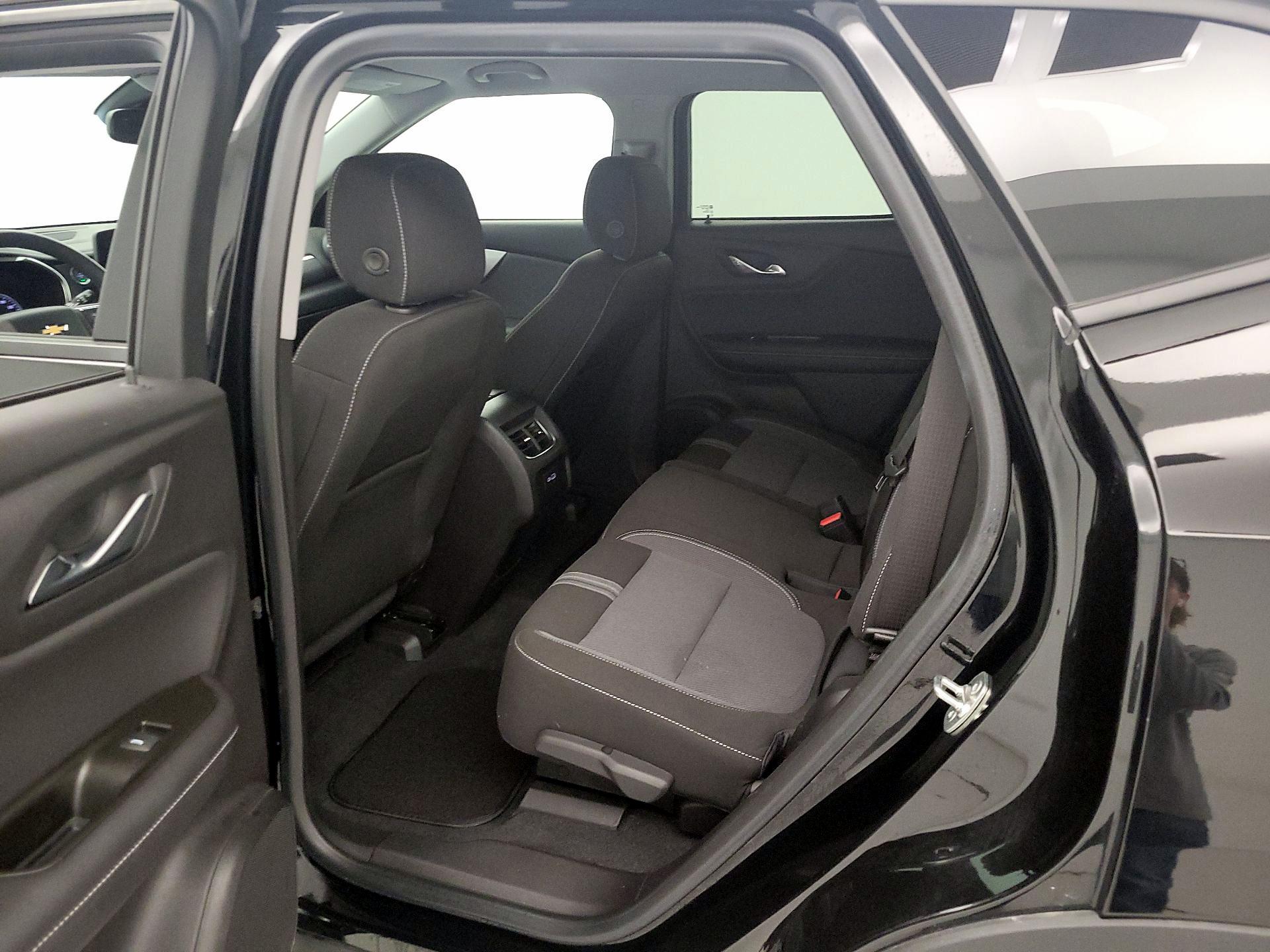 Thumbnail: 2023 Chevrolet Blazer - 19