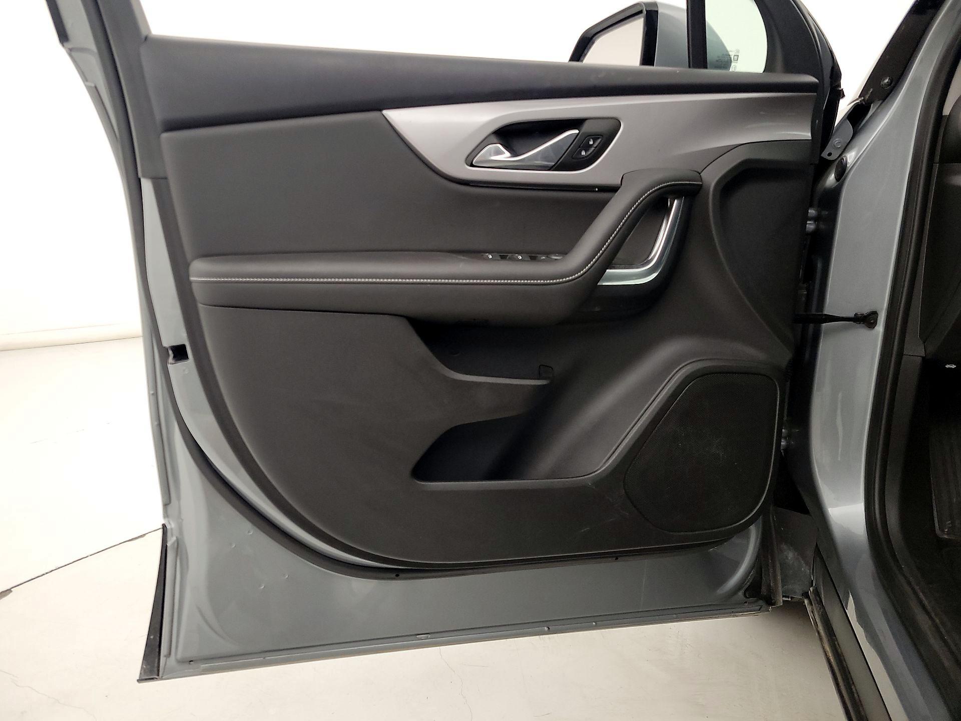 Thumbnail: 2023 Chevrolet Blazer - 12