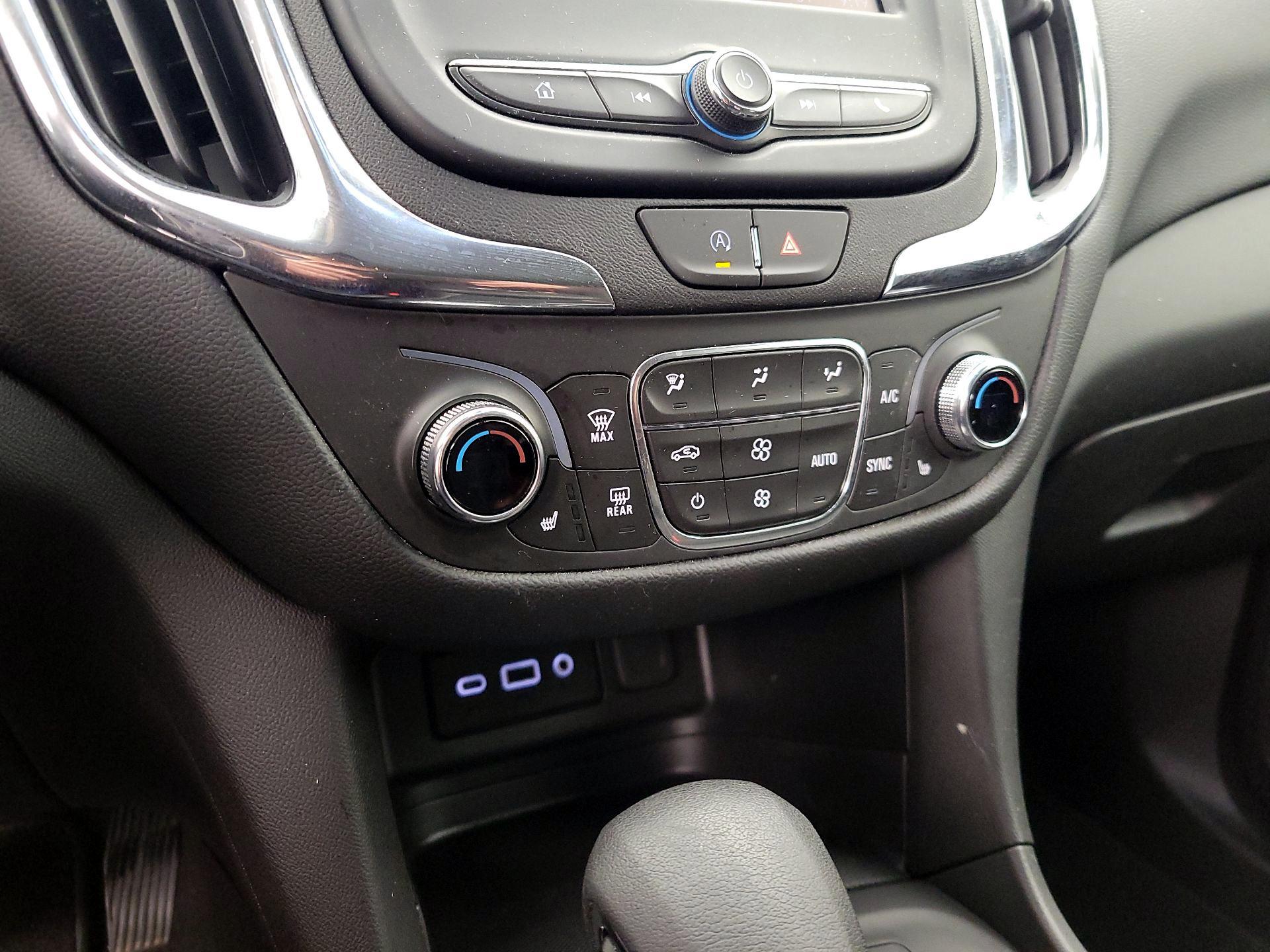 Thumbnail: 2023 Chevrolet Equinox - 16