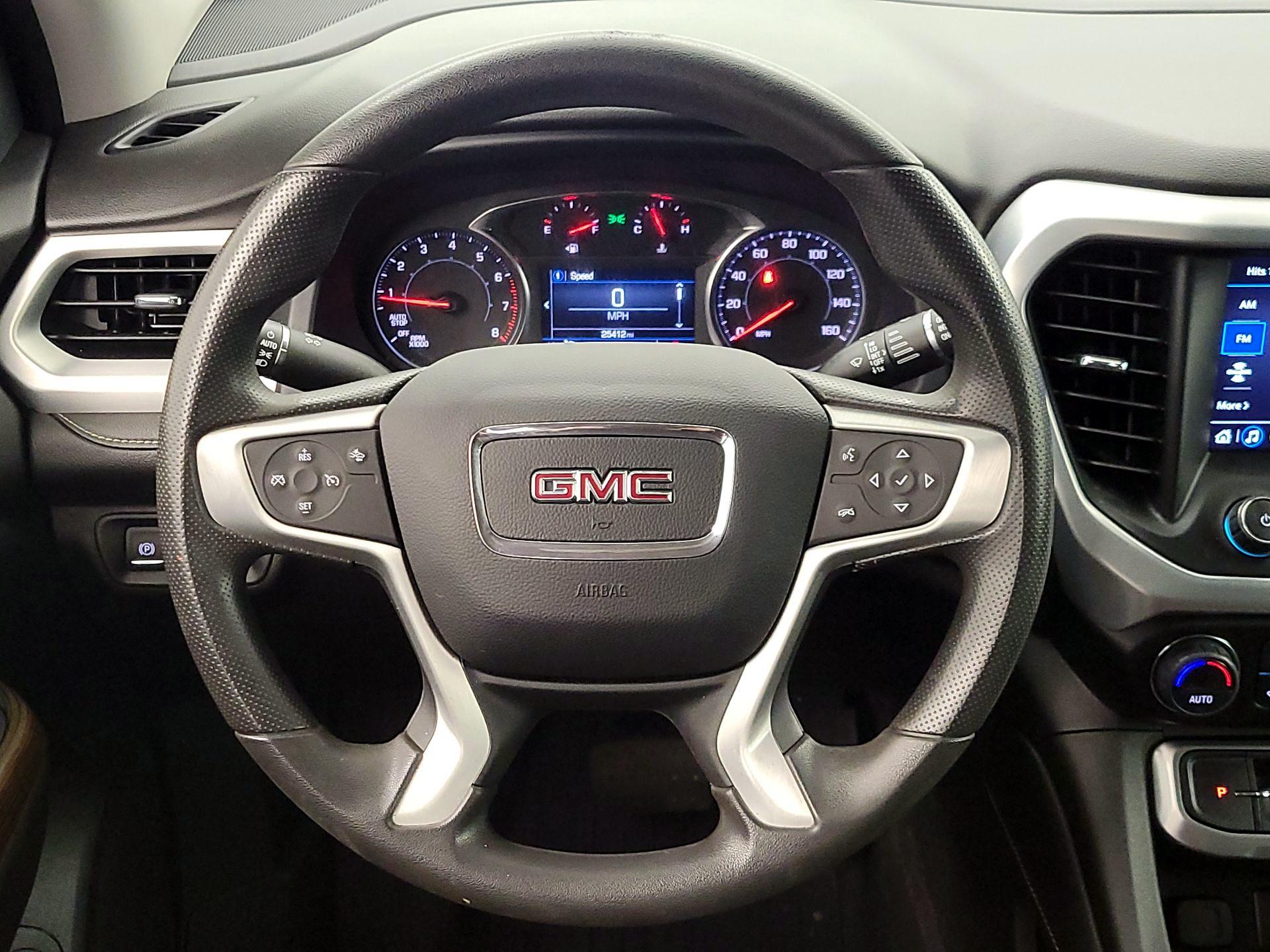 Thumbnail: 2023 GMC Acadia - 10