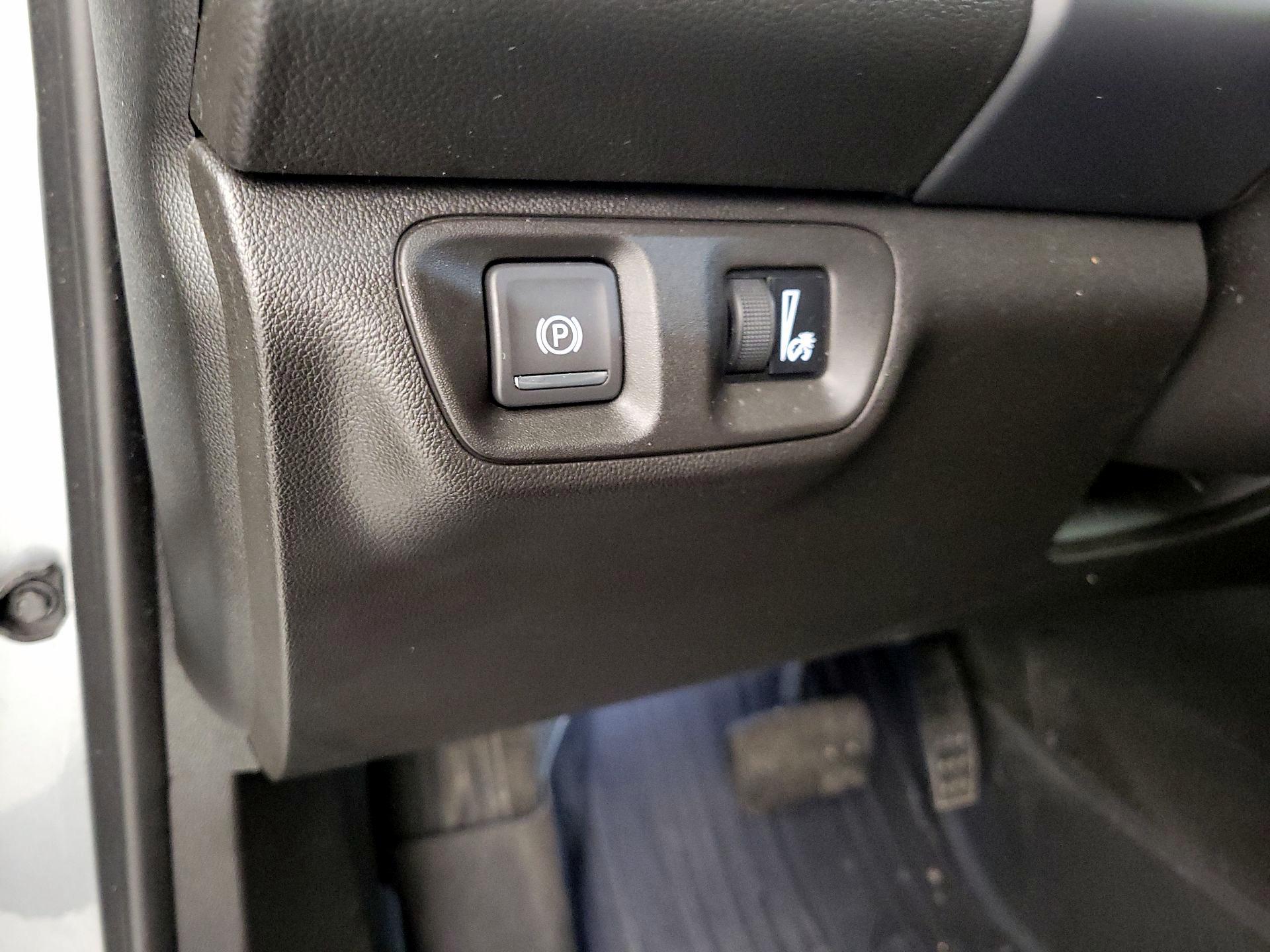 Thumbnail: 2023 GMC Acadia - 14