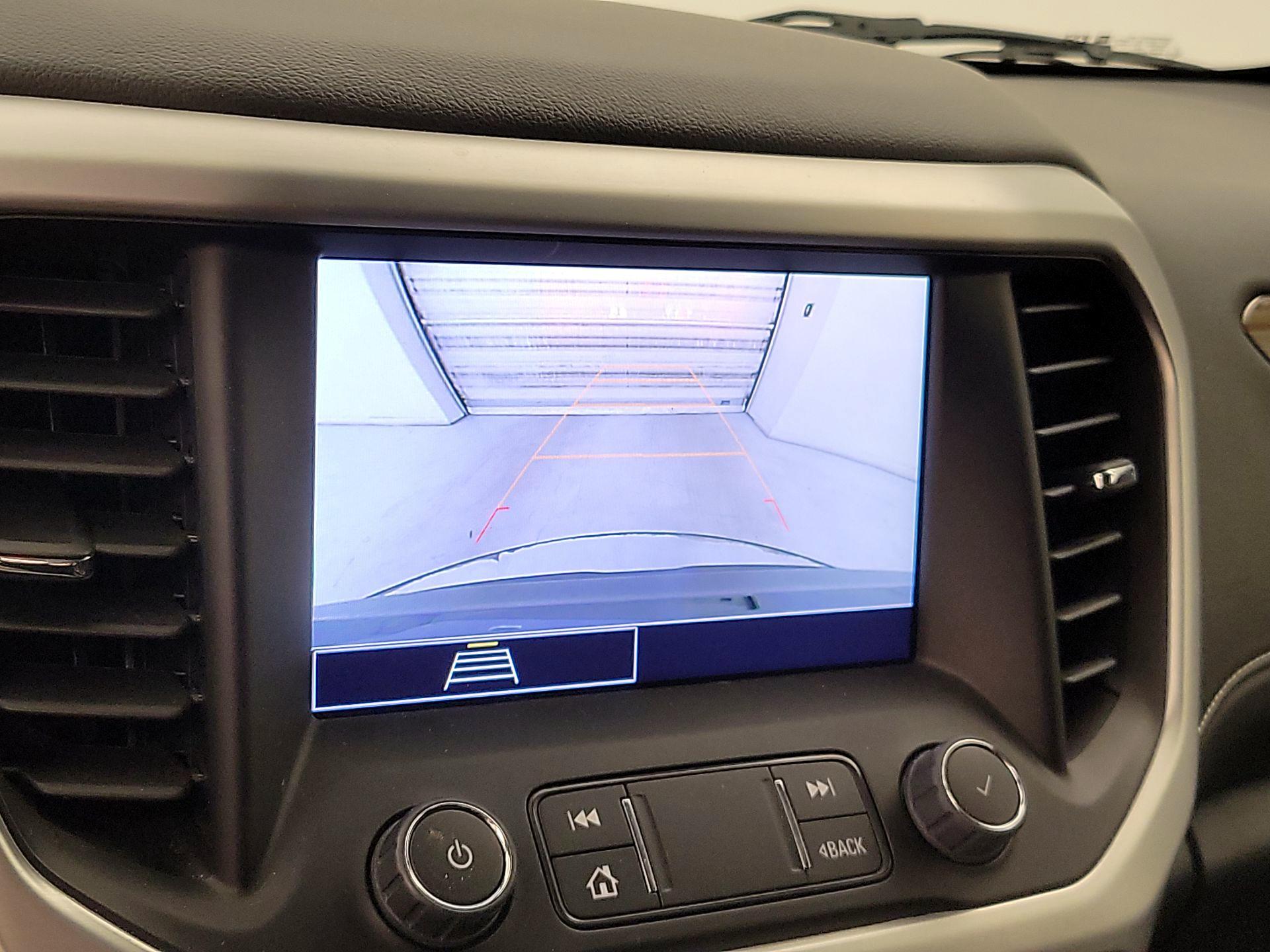 Thumbnail: 2023 GMC Acadia - 14