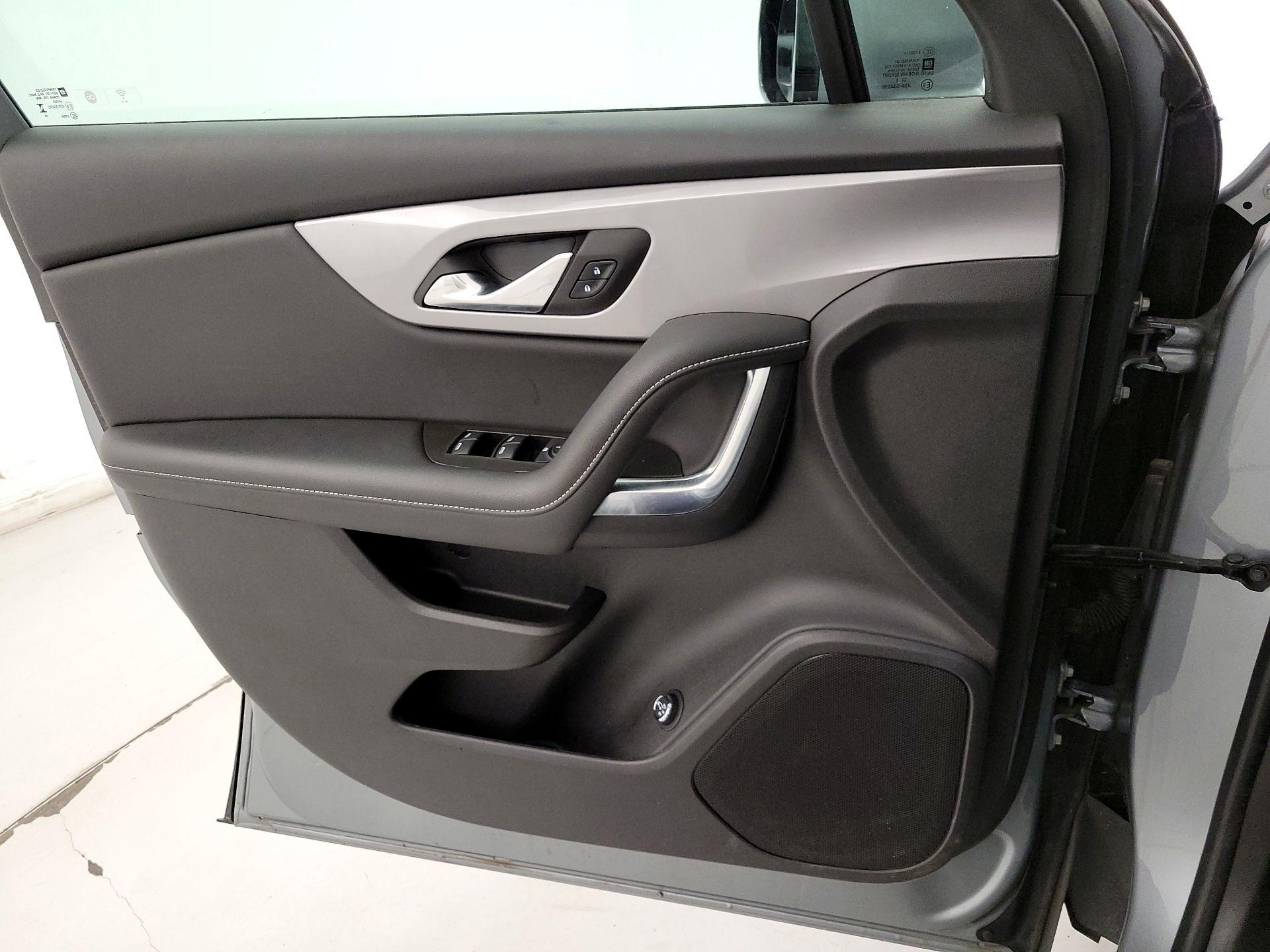 Thumbnail: 2023 Chevrolet Blazer - 12