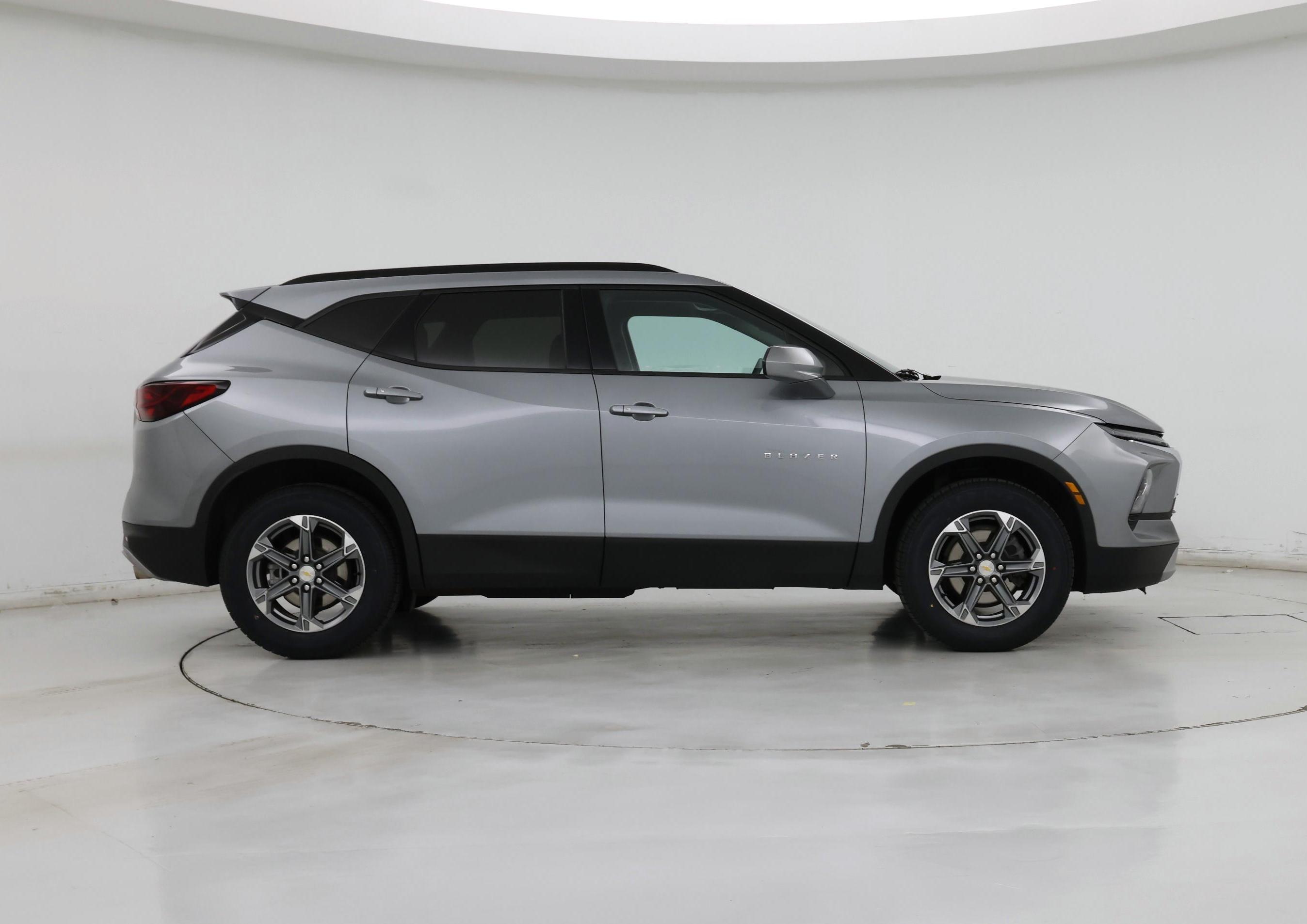 Thumbnail: 2023 Chevrolet Blazer - 7