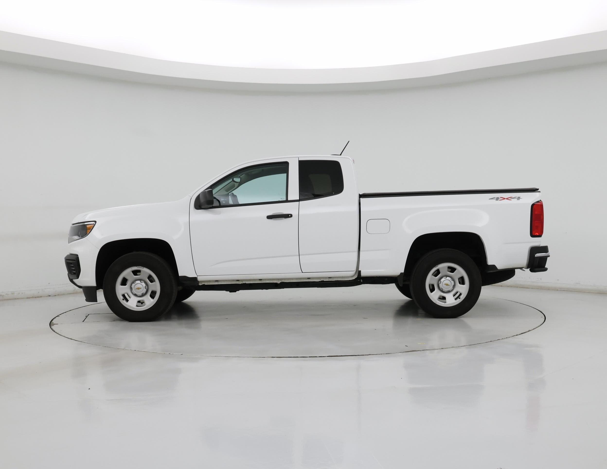 Thumbnail: 2022 Chevrolet Colorado - 3