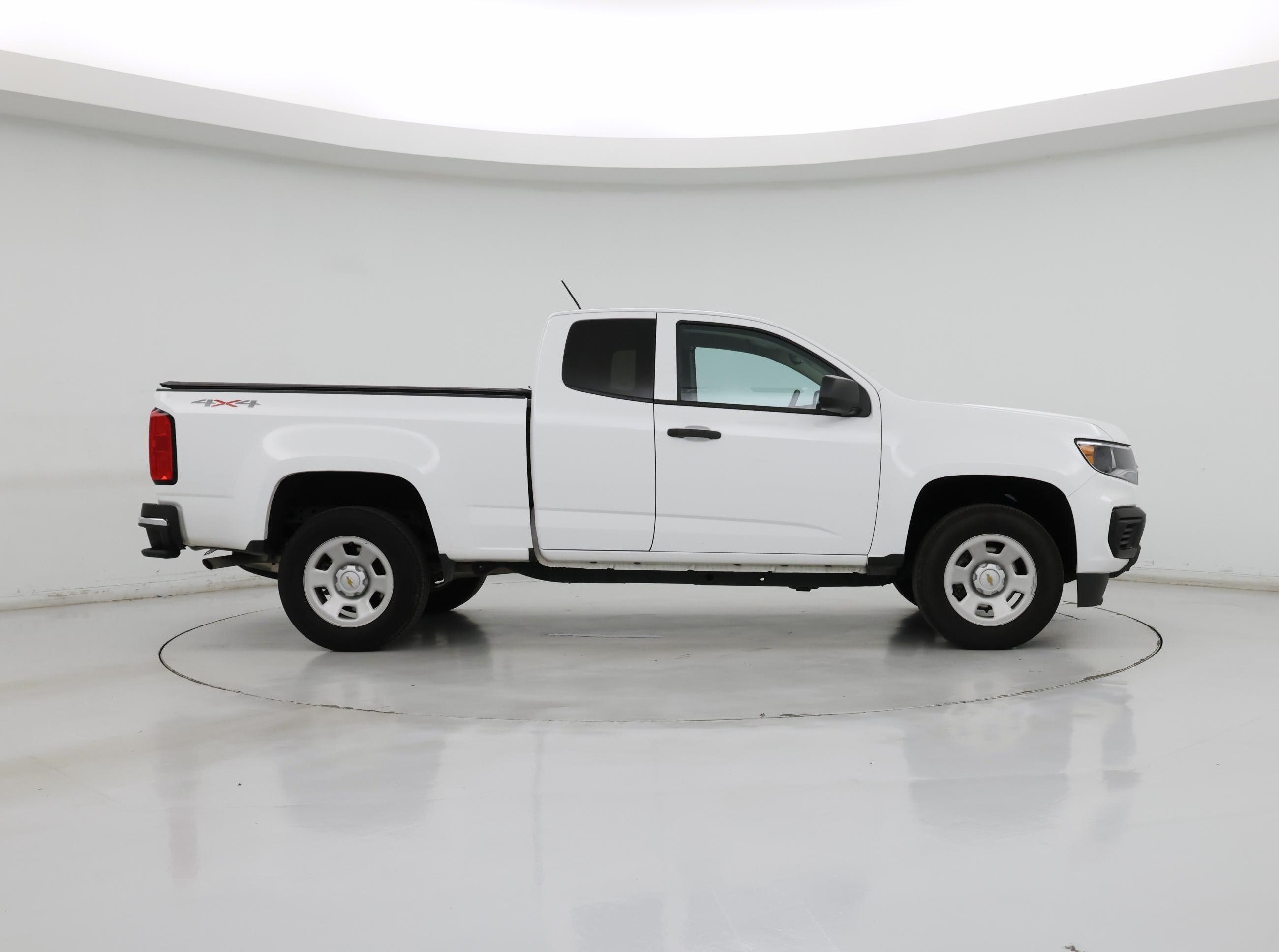 Thumbnail: 2022 Chevrolet Colorado - 7