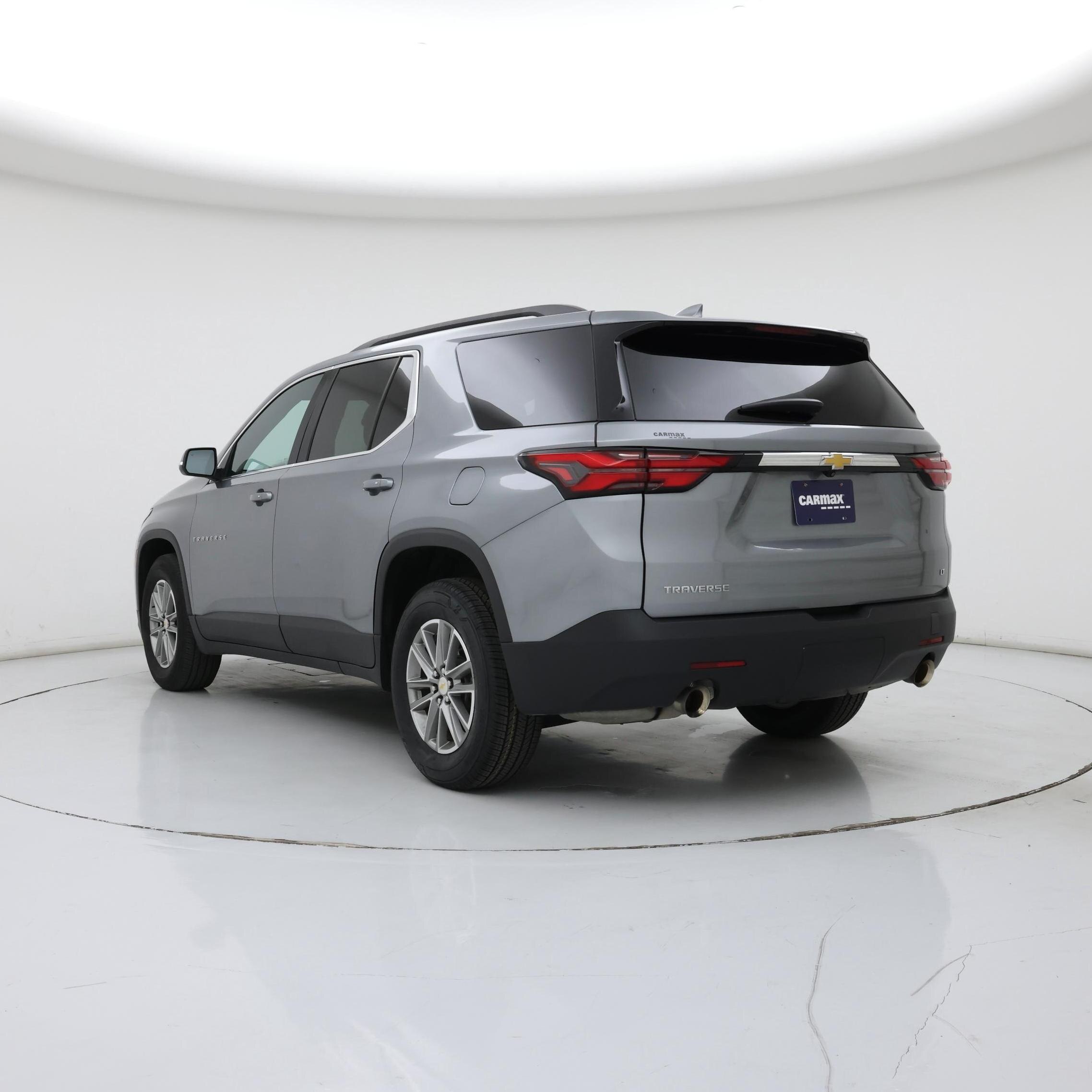 Thumbnail: 2023 Chevrolet Traverse - 2