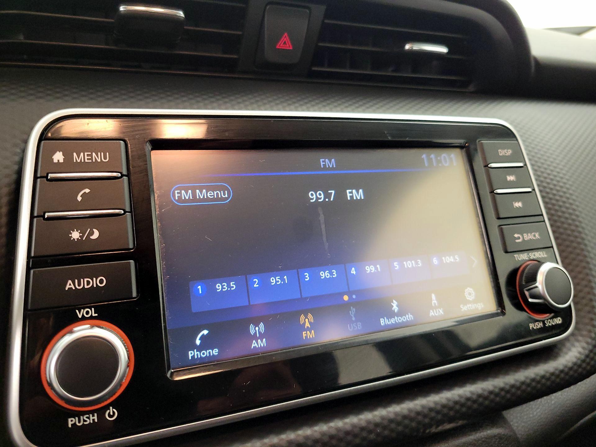 Thumbnail: 2024 Nissan Kicks - 15