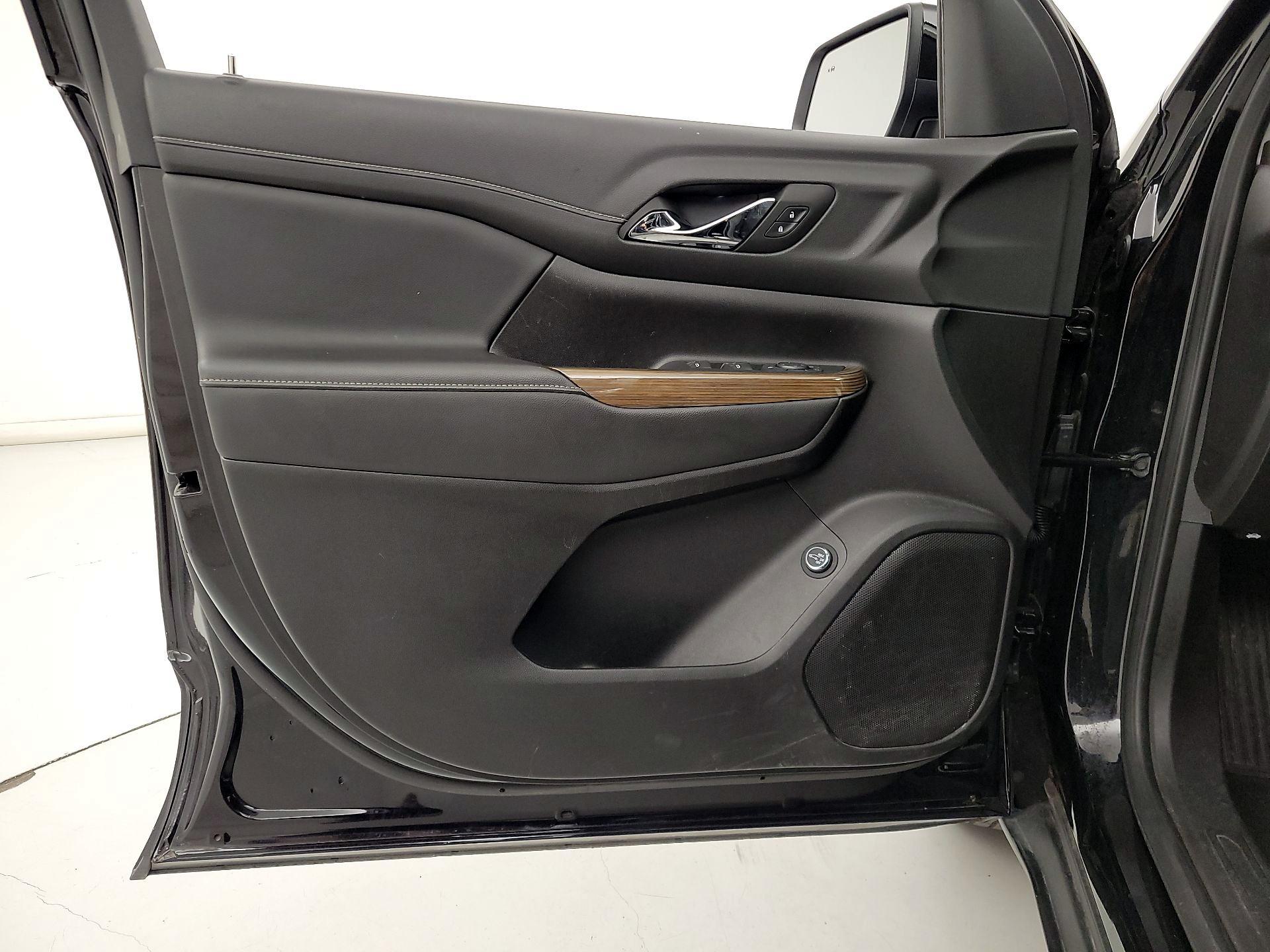 Thumbnail: 2023 GMC Acadia - 12