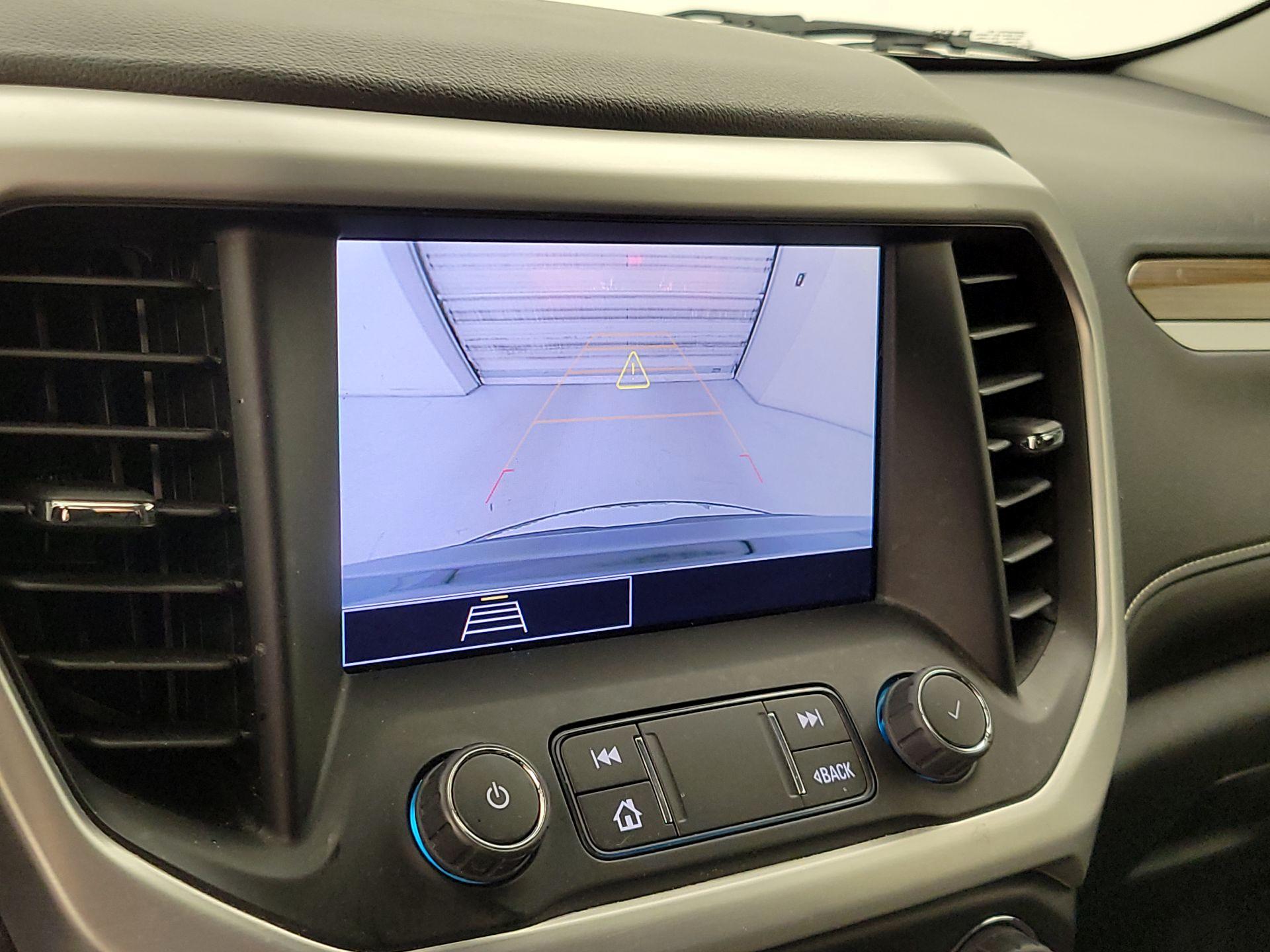 Thumbnail: 2023 GMC Acadia - 14