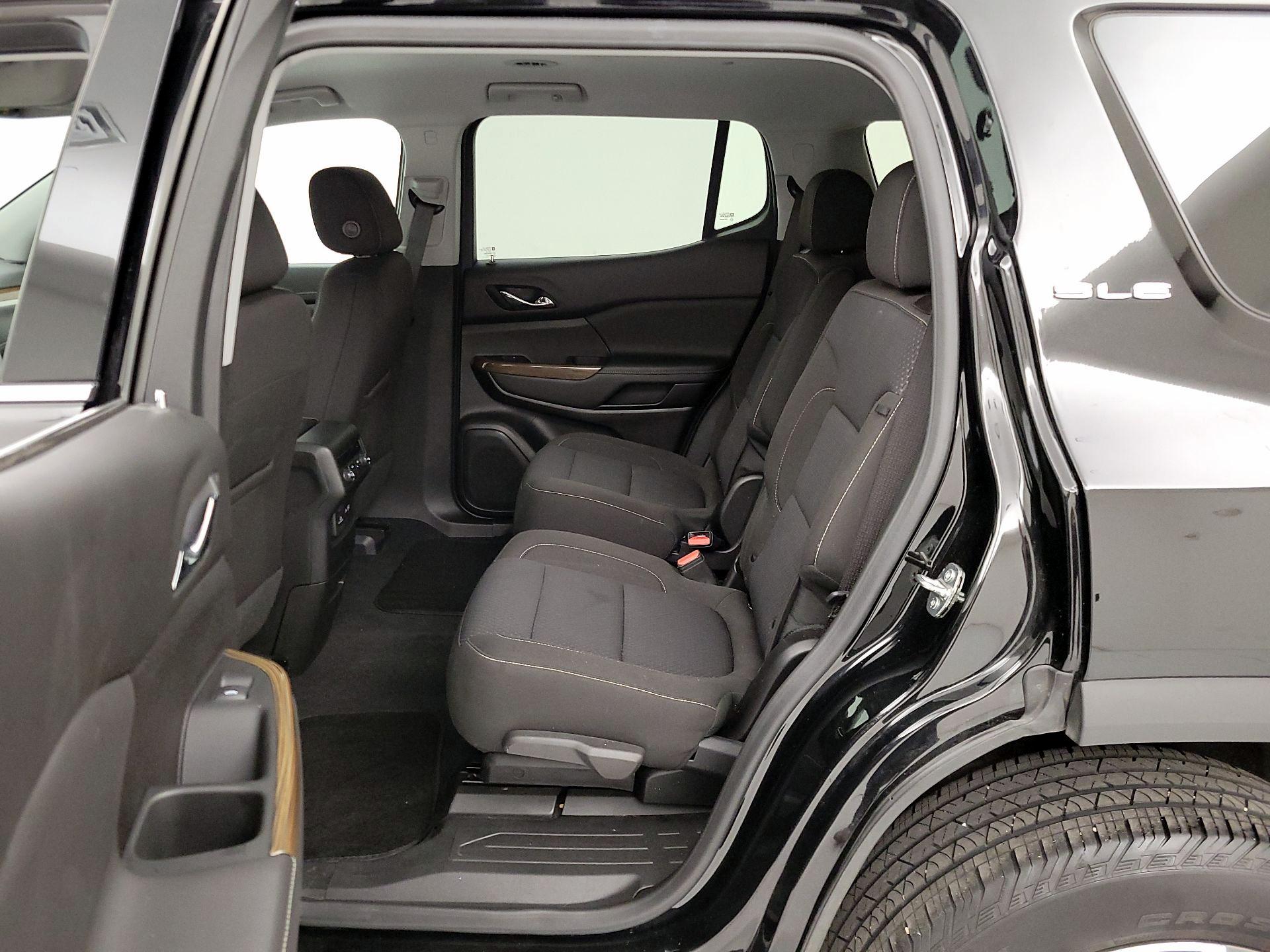 Thumbnail: 2023 GMC Acadia - 19