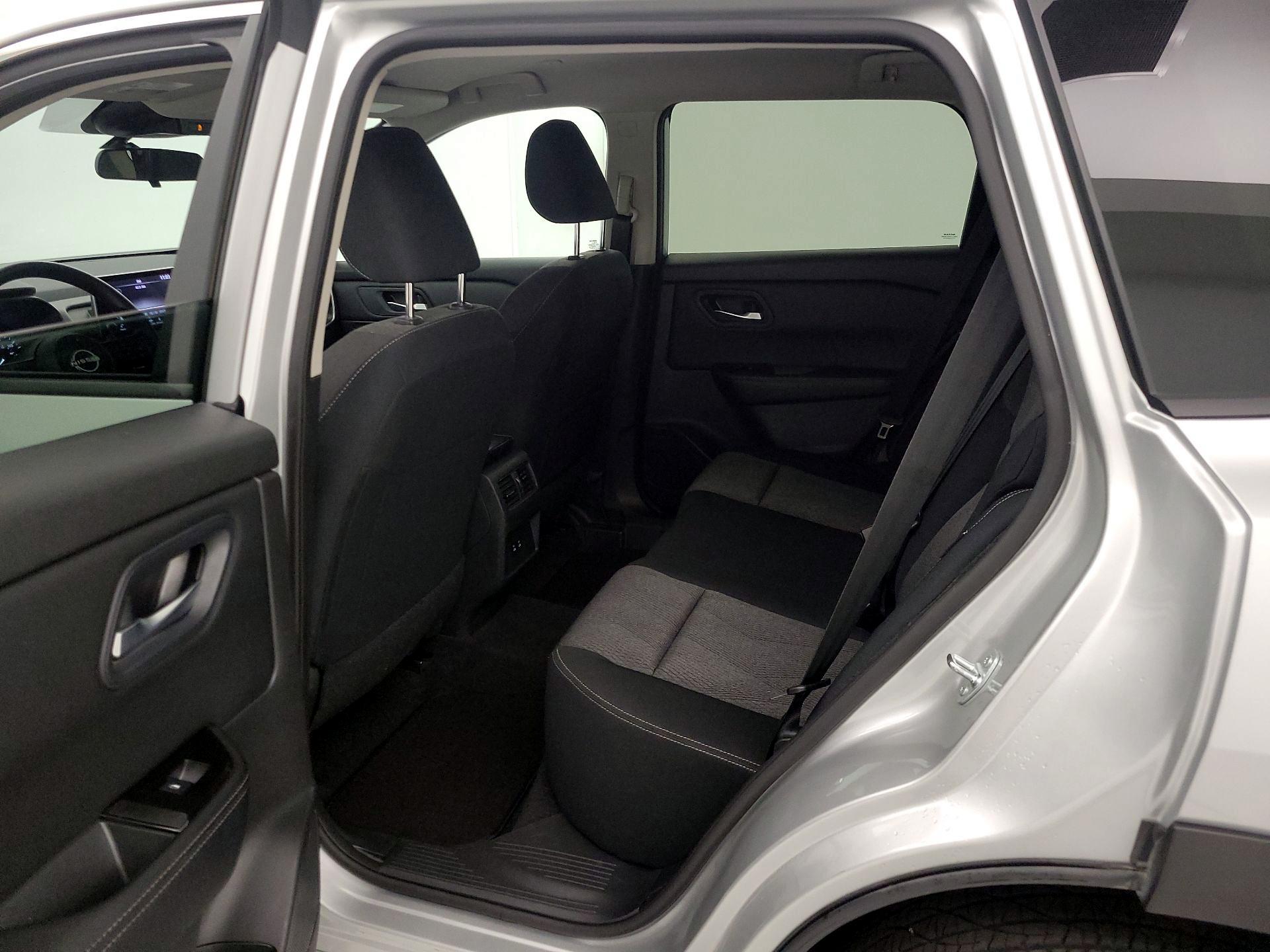 Thumbnail: 2024 Nissan Rogue - 19