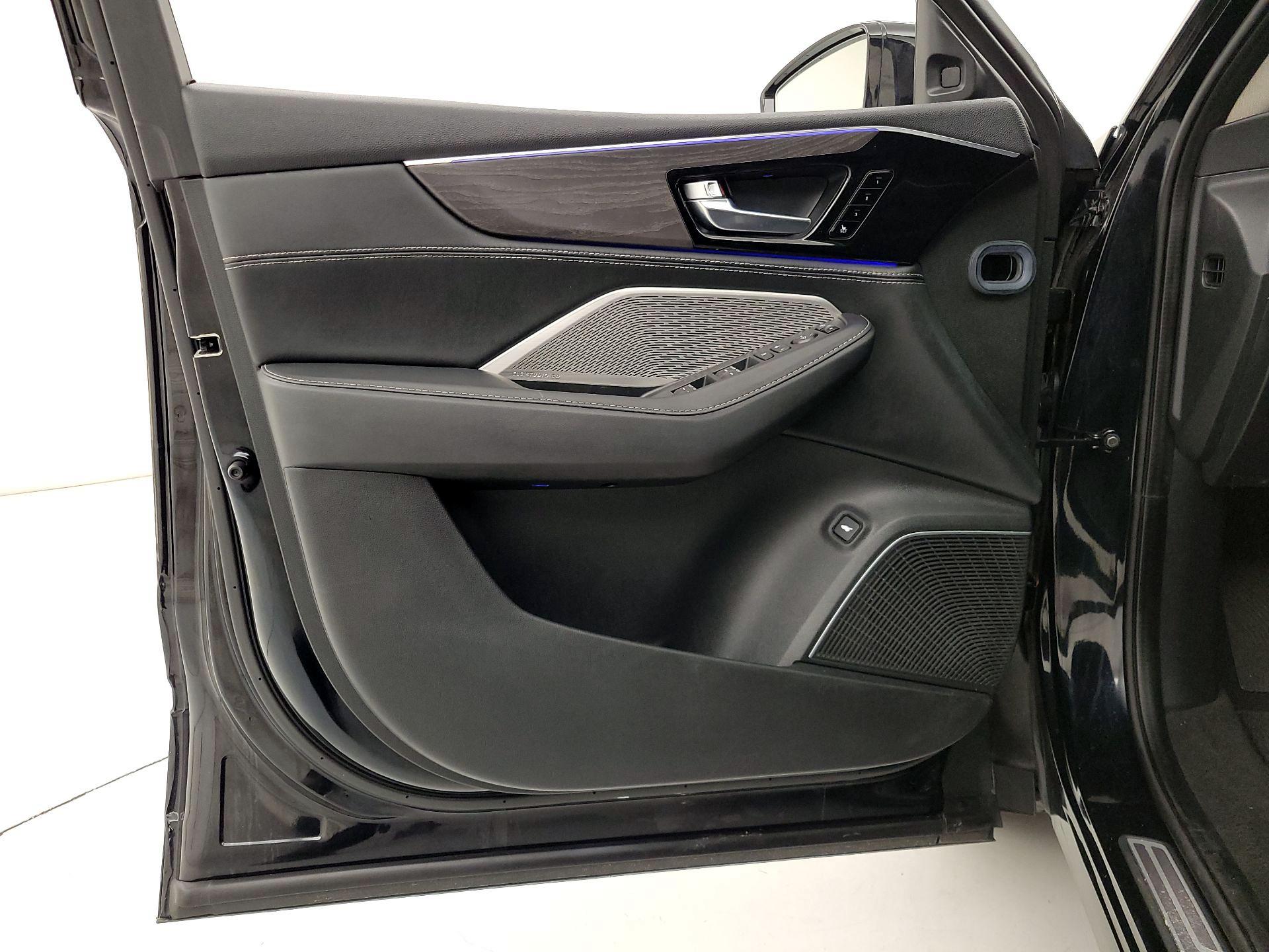 Thumbnail: 2023 Acura MDX - 12