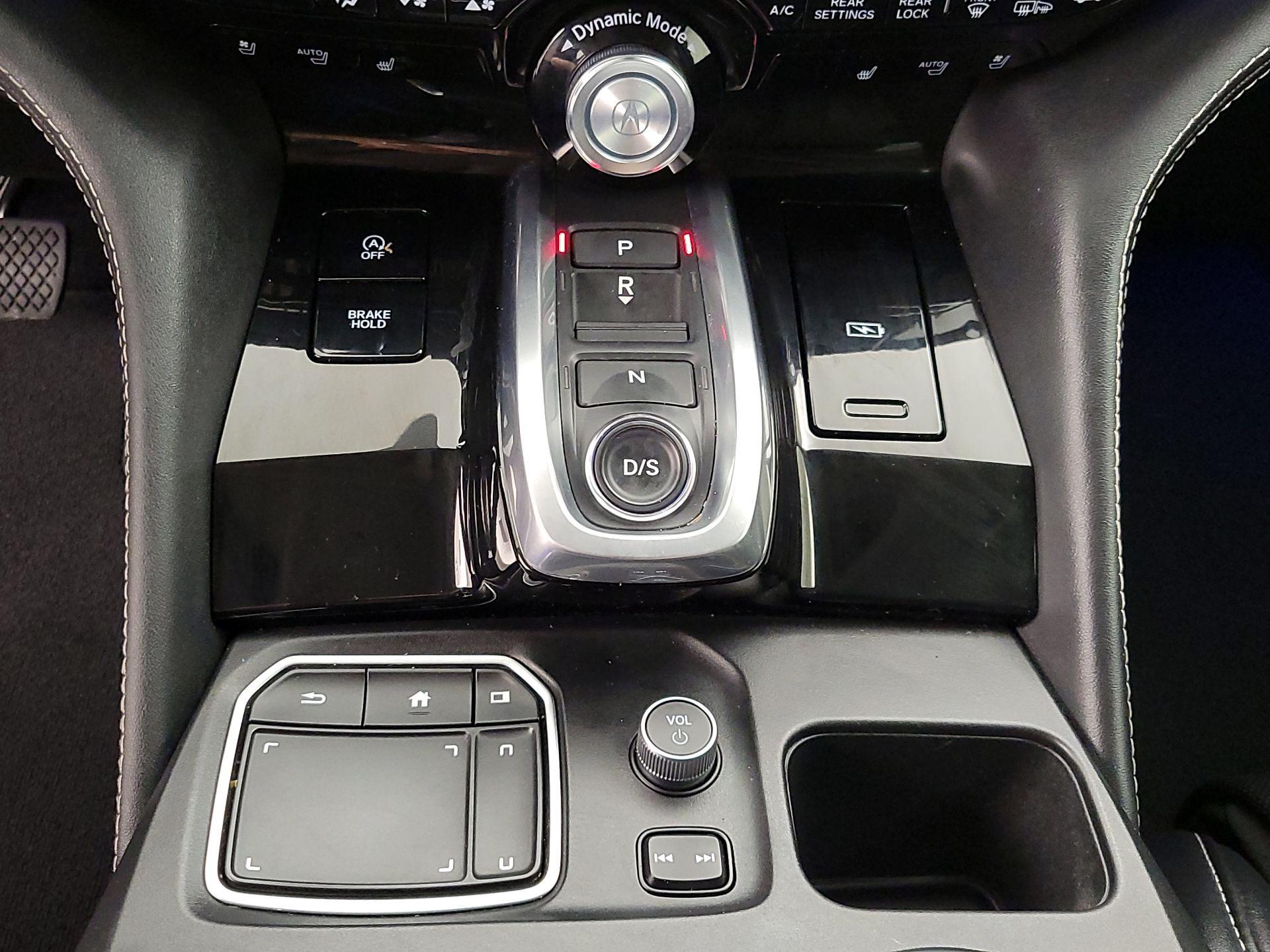 Thumbnail: 2023 Acura MDX - 18