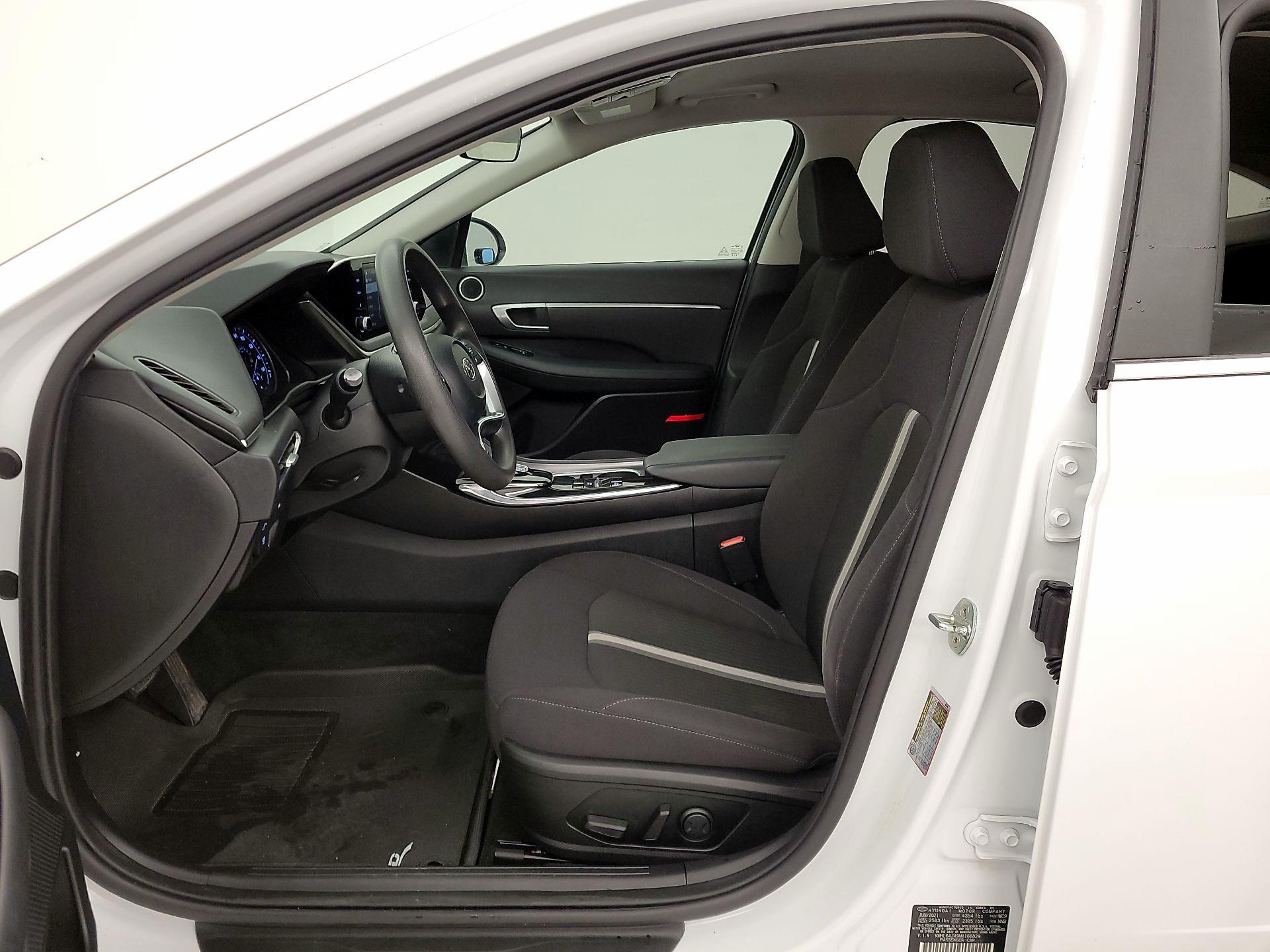 Thumbnail: 2021 Hyundai Sonata - 11