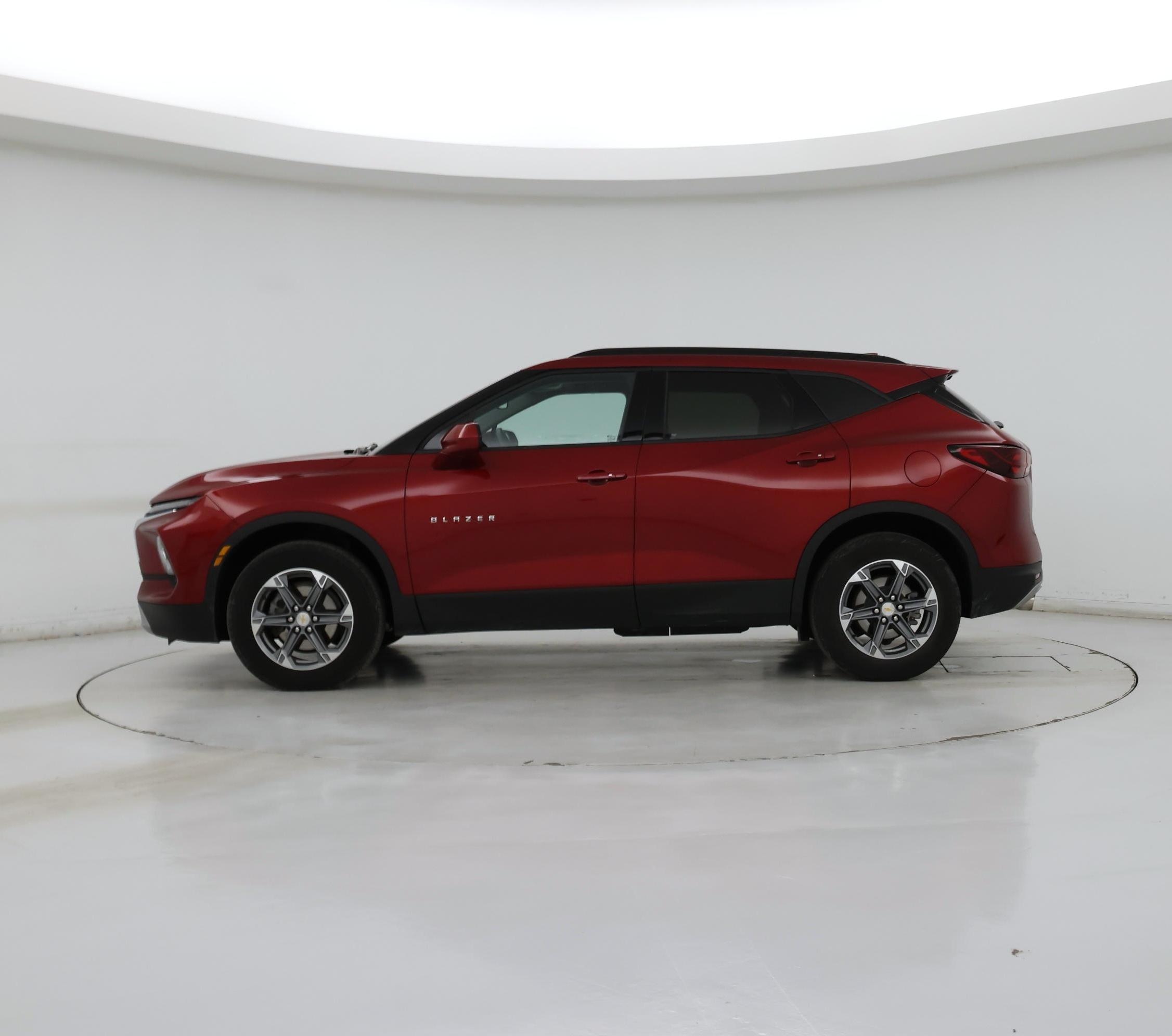 Thumbnail: 2023 Chevrolet Blazer - 3