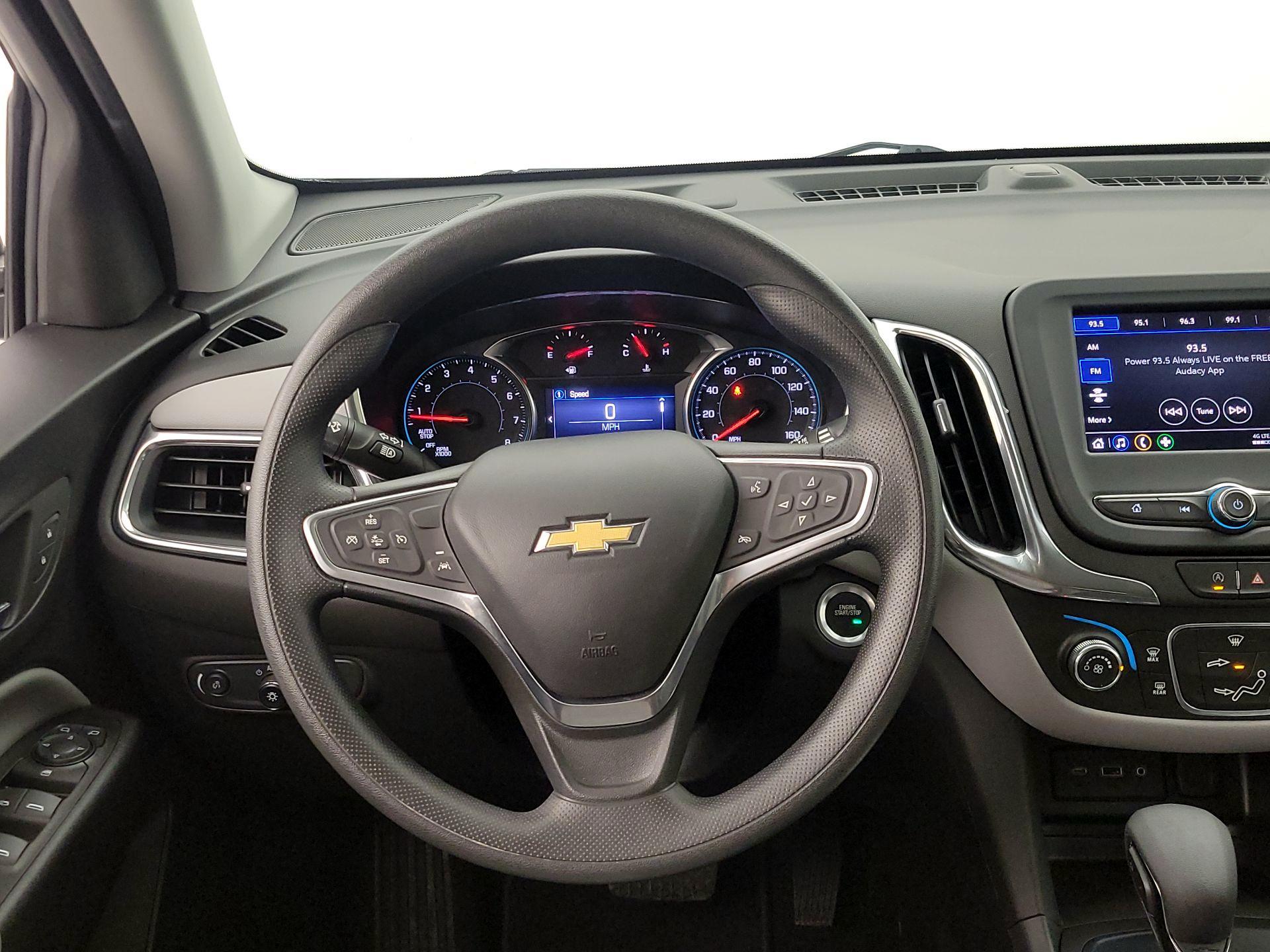 Thumbnail: 2022 Chevrolet Equinox - 10