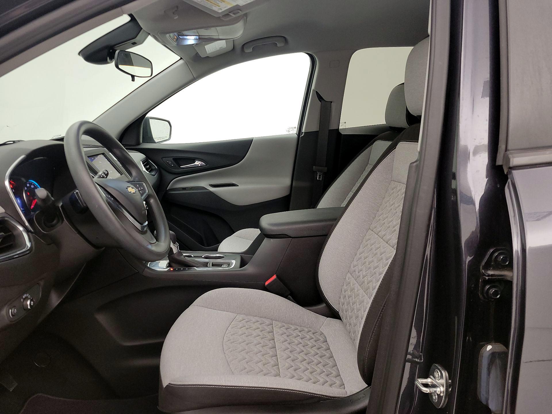 Thumbnail: 2022 Chevrolet Equinox - 11